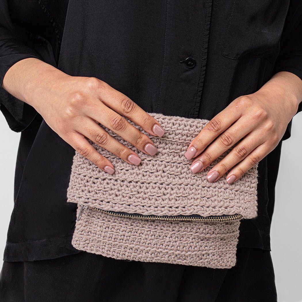 DIY Crochet Clutch Bag Kit - Handmade Boho Purse Making Set for Women - Perfect for Parties, Weddings & Everyday Use