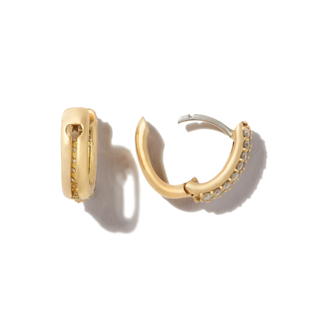 18K Gold Diamond Huggie Earrings for Women - Minimalist Luxury Hoop Earrings for Everyday Wear & Special Occasions
