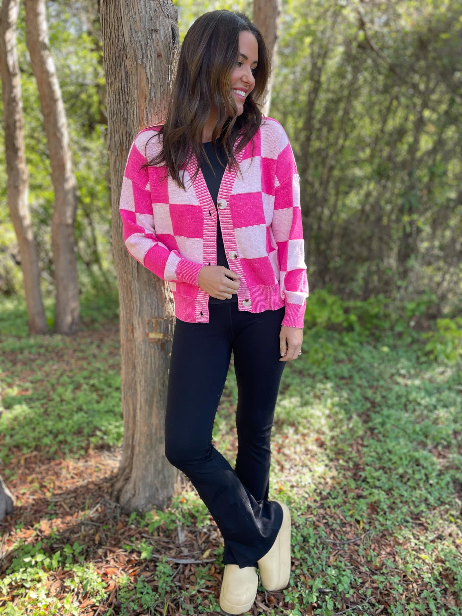 PREORDER: Stylish Checkered Cardigan for Women - 3 Color Options | Cozy Fall & Winter Fashion | Perfect for Casual Outfits, Office Wear & Date Nights