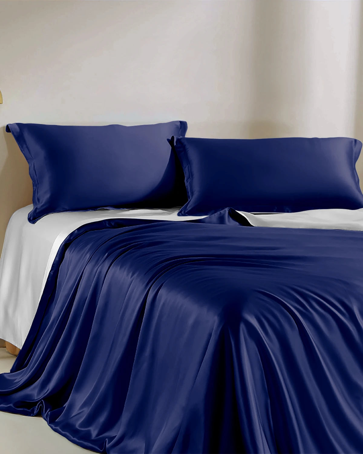 22 Momme Two-Tone Silk Bedding Set 4-Piece - Queen Size Luxury Silk Sheets for a Comfortable & Elegant Bedroom