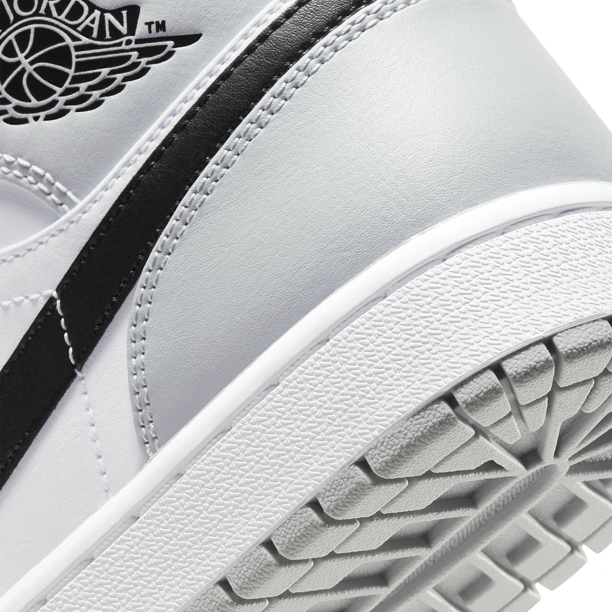 Air Jordan 1 Mid Light Smoke Grey - Men's Basketball Shoes for Casual Wear & Street Style | Perfect for Sneakerheads & Everyday Fashion