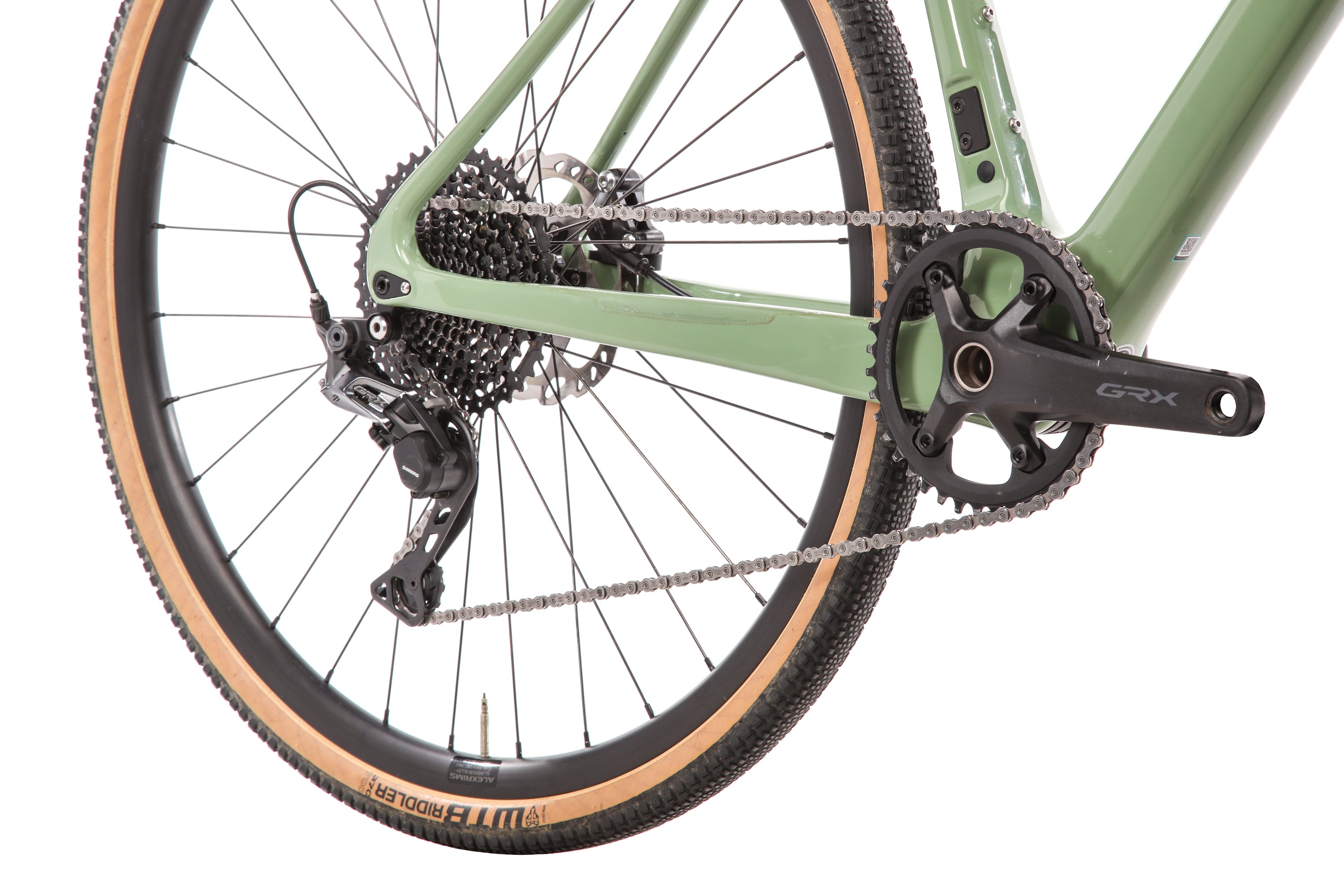 Bianchi Impulso Pro GRX 600 Gravel Bike 2023 - 48cm Frame - Lightweight Carbon Fiber Gravel Road Bike for Men & Women - Perfect for Adventure Riding, Commuting & Off-Road Trails
