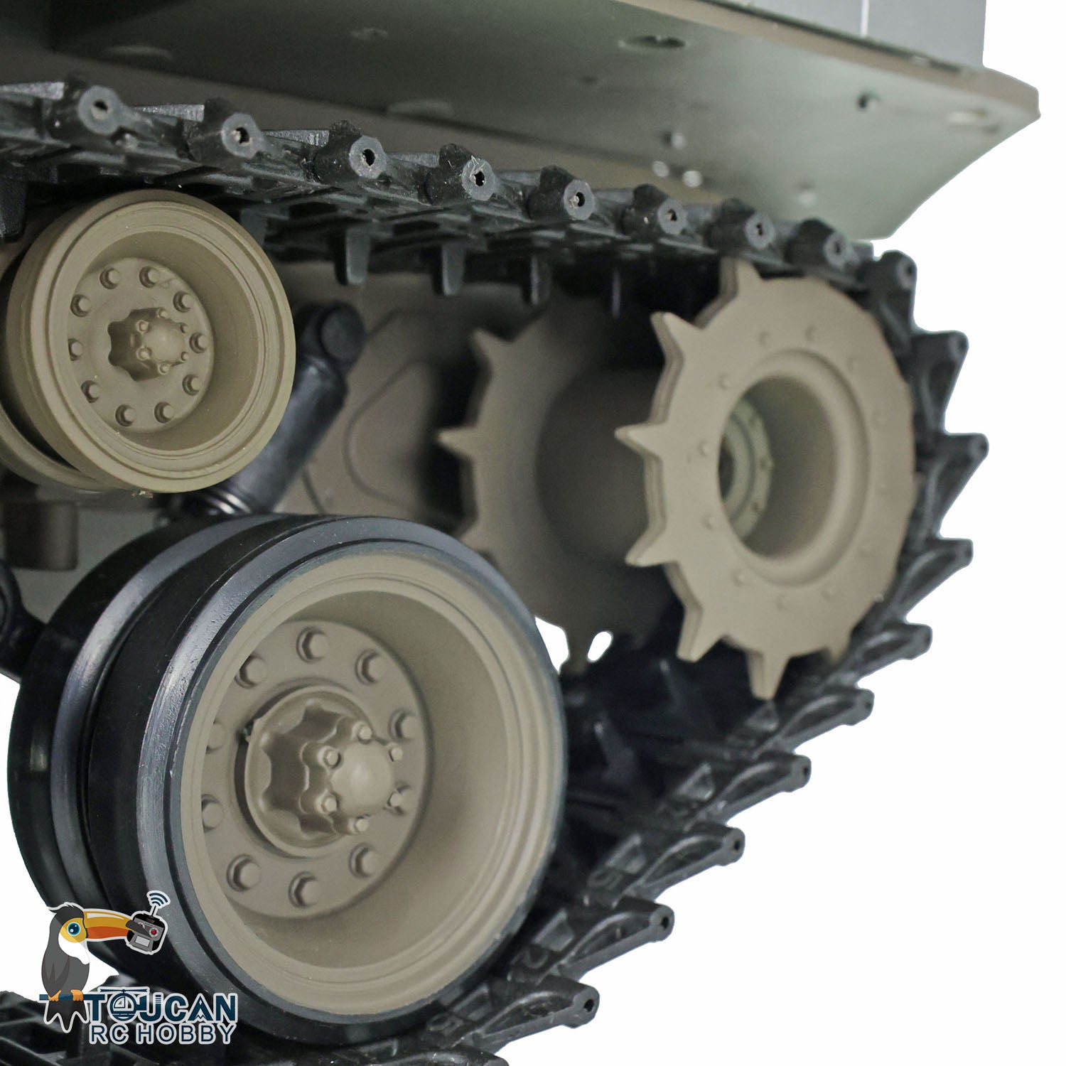 2.4GHz Henglong 1/16 Scale RTR RC Tank - Remote Control Walker Bulldog Military Model 3839 with Infrared Battle System | Ready-to-Run Toy Tank for Adults & Kids | Outdoor Play, Collection Display & Infrared Combat Battles