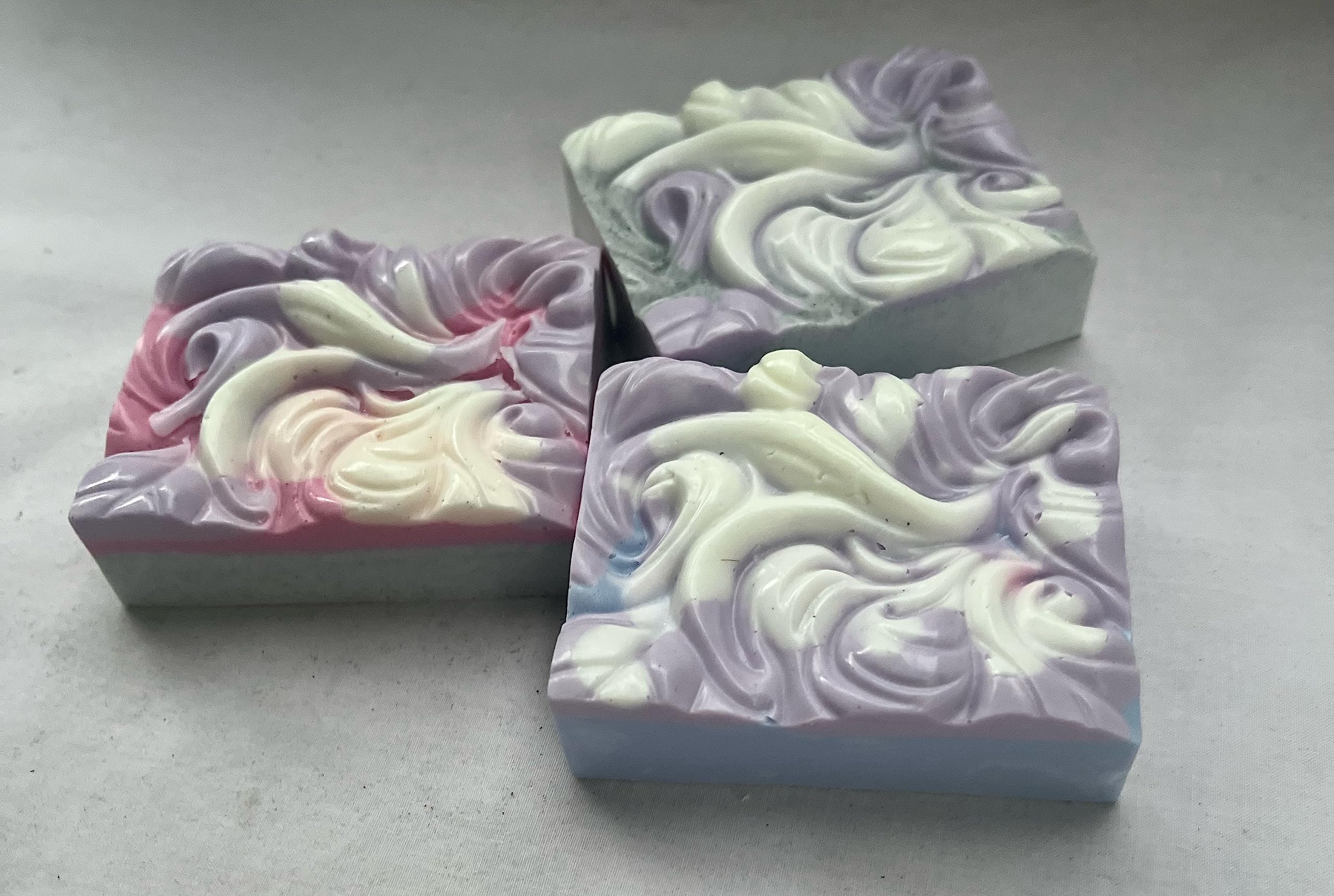 3-Pack Rainforest Scented Bar Soap - Natural, Moisturizing & Eco-Friendly for Daily Skincare & Gifting