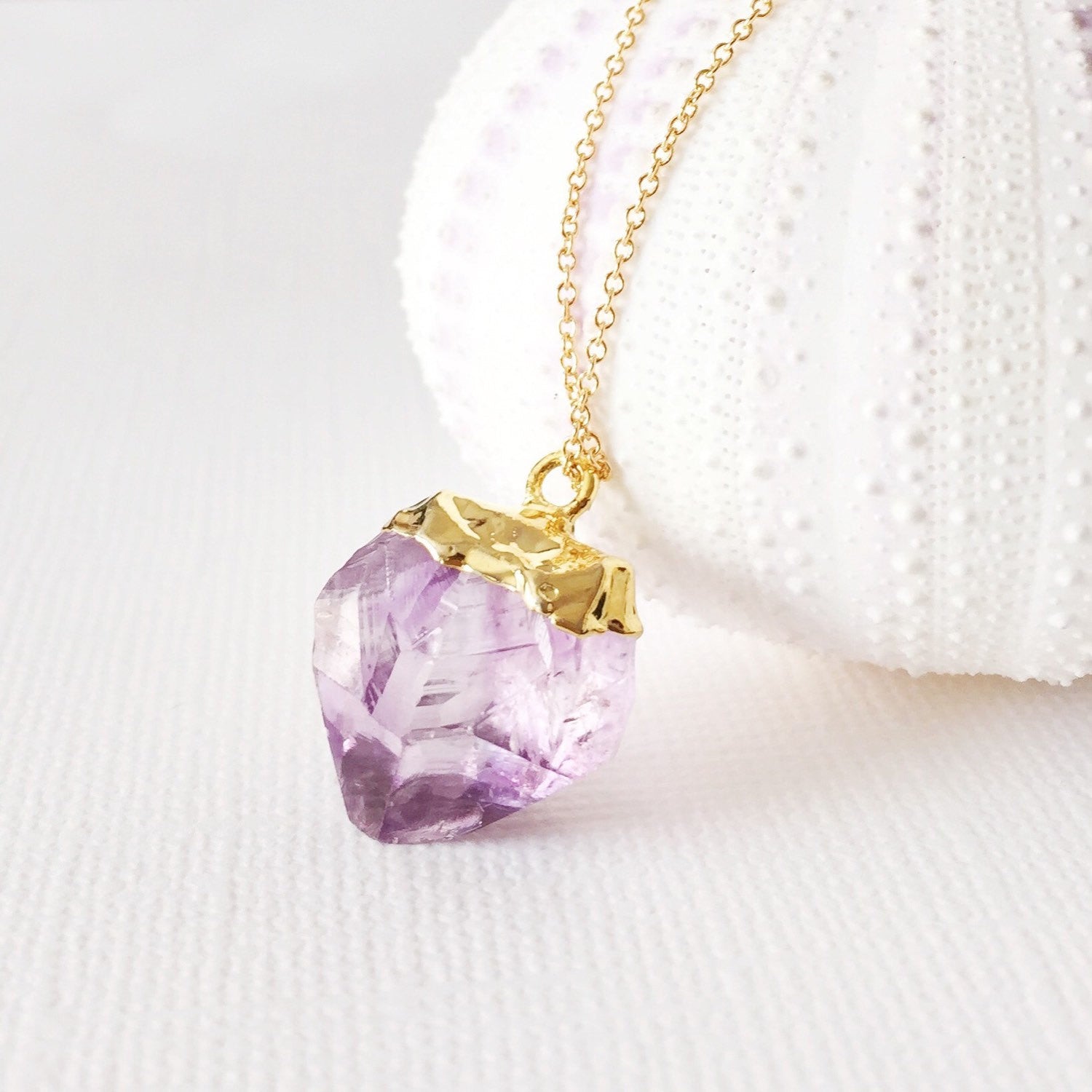 Noelle N167 Elegant Women's Necklace - Perfect for Gifts, Parties & Special Occasions