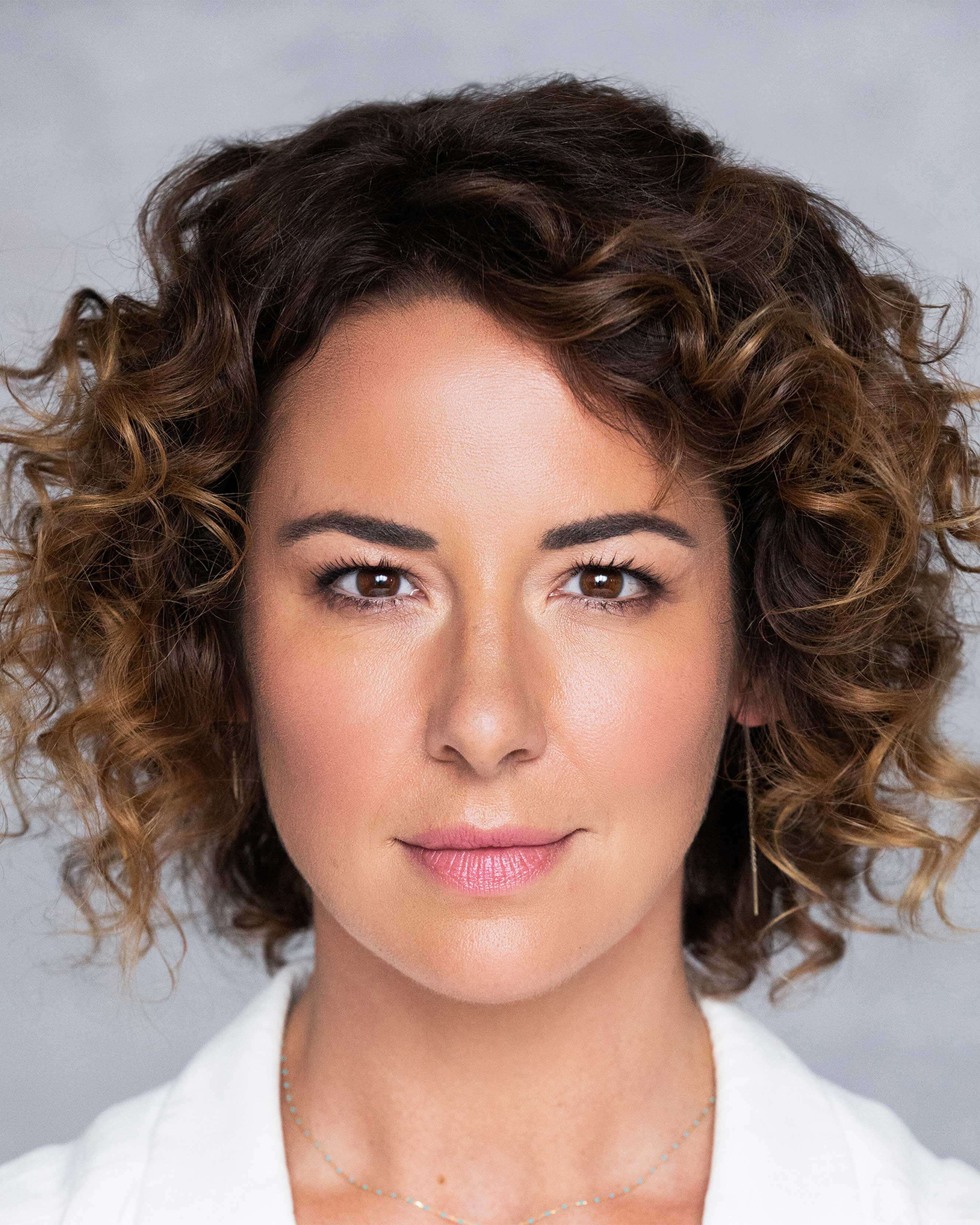 SmartCurl Hydrating Conditioner for Curly Hair - Deep Moisturizing & Frizz Control - Sulfate-Free & Vegan Formula - Perfect for Daily Hair Care & Salon-Quality Results at Home
