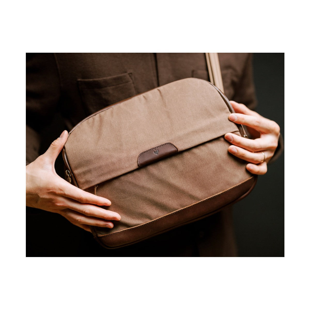 Clever Supply Camera Sling Bag Tan - Durable Crossbody Camera Bag for DSLR & Mirrorless Cameras - Perfect for Travel, Hiking & Photography Enthusiasts