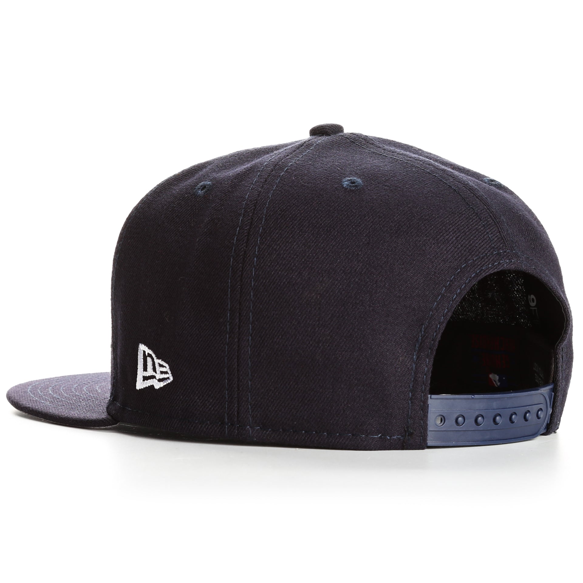 New Era 9Fifty Snapback Cap - Boston Red Sox Official MLB Baseball Hat - Adjustable Black Fitted Hat for Men & Women - Perfect for Baseball Games, Streetwear & Sports Fan Fashion