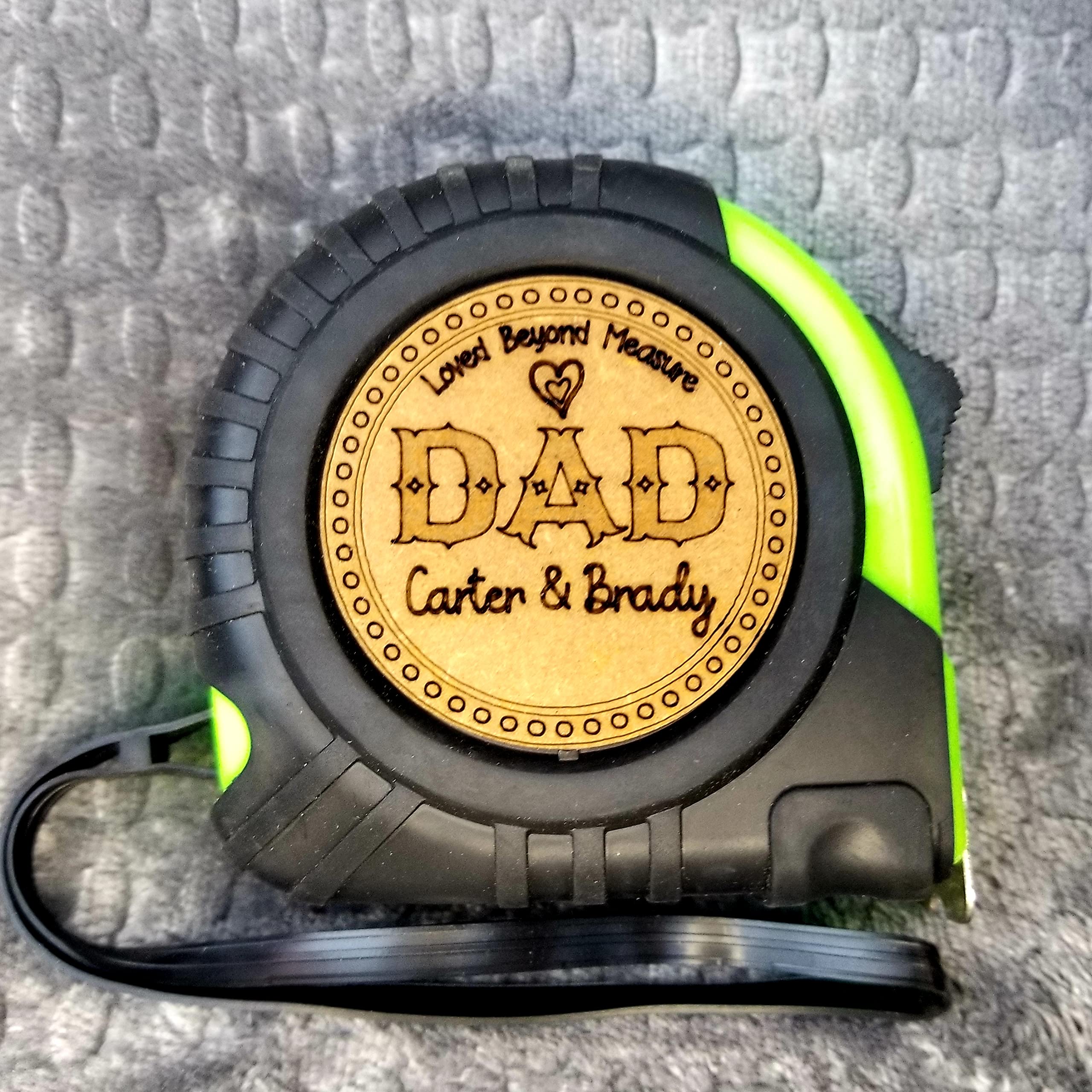 Personalized Wooden Tape Measure for Dad - Custom Engraved with 1-6 Kids Names - 25 Ft Real Wood Ruler - Unique Christmas Gift for Father | Perfect for DIY Projects, Home Renovations & Woodworking
