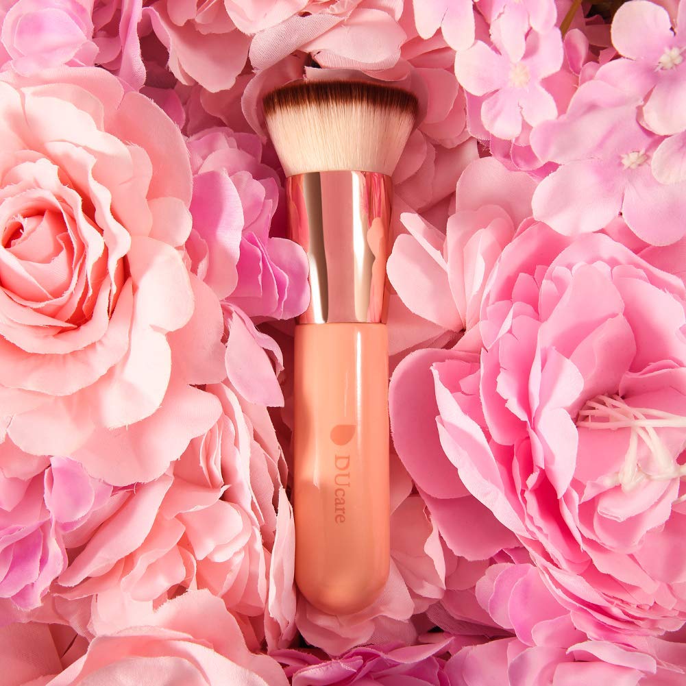 DUcare Professional Flat Top Kabuki Foundation Brush & Makeup Brush Cleanser Set - Perfect for Flawless Liquid & Powder Foundation Application, Travel & Daily Makeup Routine