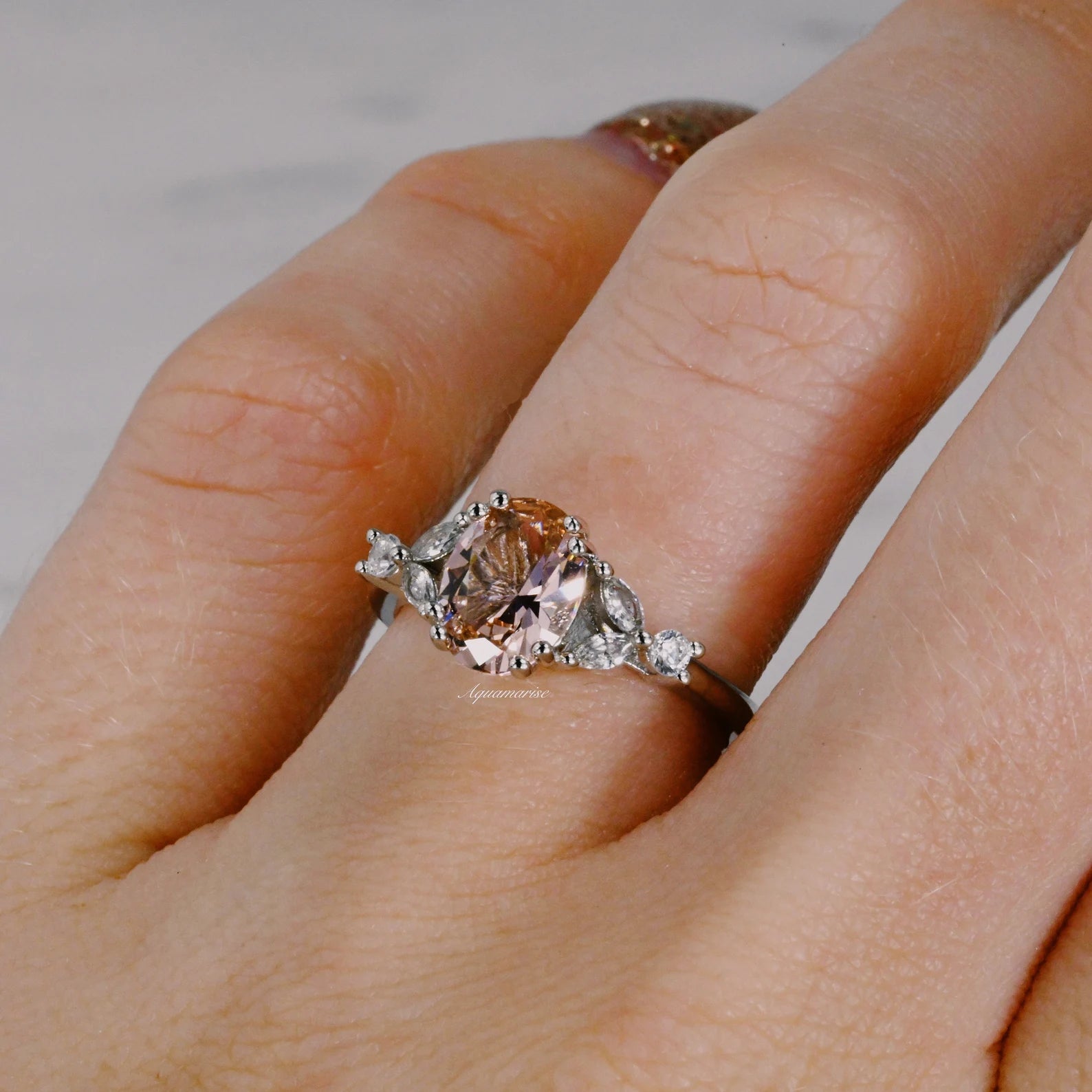 Elegant Oval Morganite Ring in Sterling Silver - Perfect for Engagement, Wedding & Anniversary Gifts