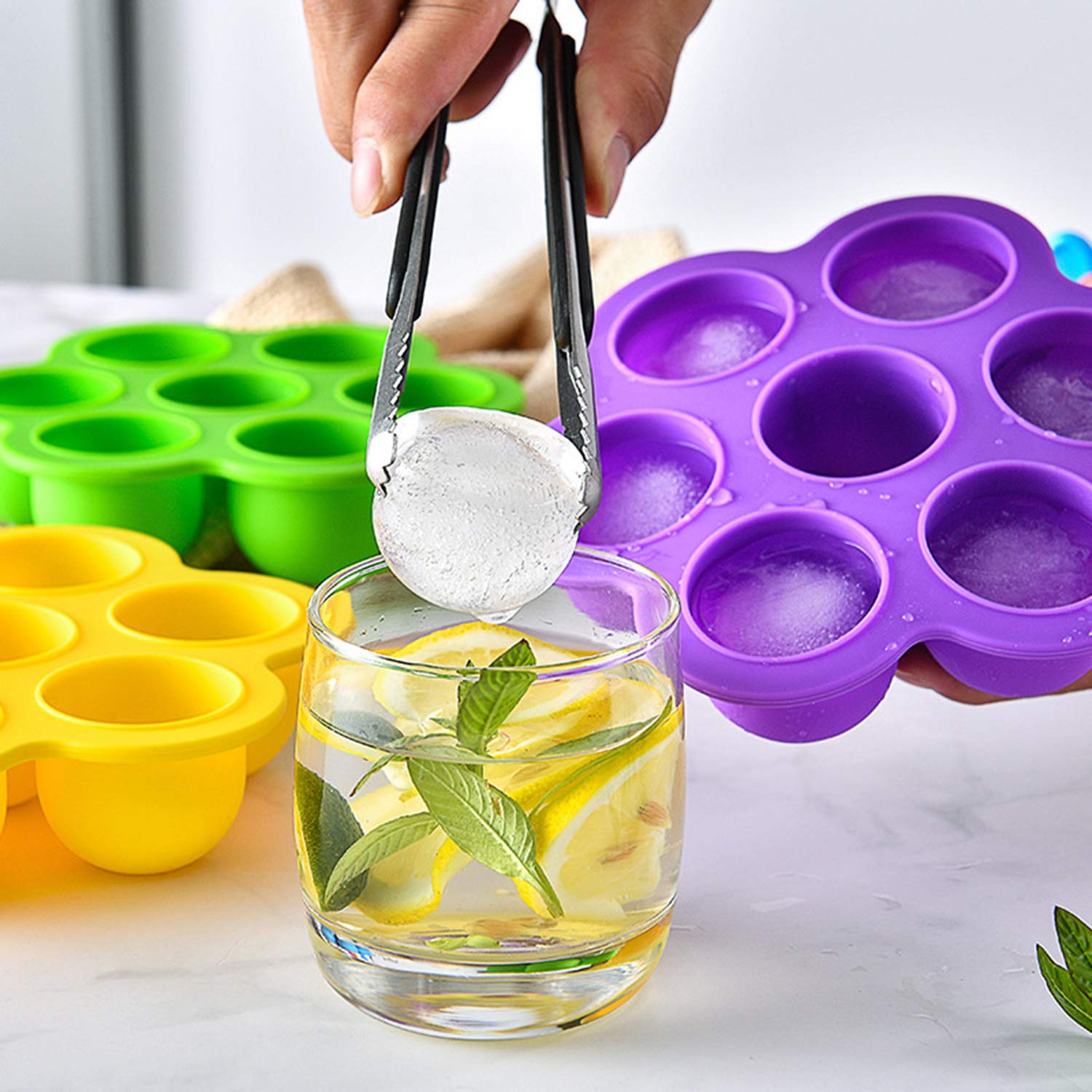 **Reusable Silicone Popsicle Molds with Lids & Sticks - No Drip Ice Pop Maker for DIY Frozen Treats - Perfect for Summer Snacks, Kids' Parties & Healthy Desserts**