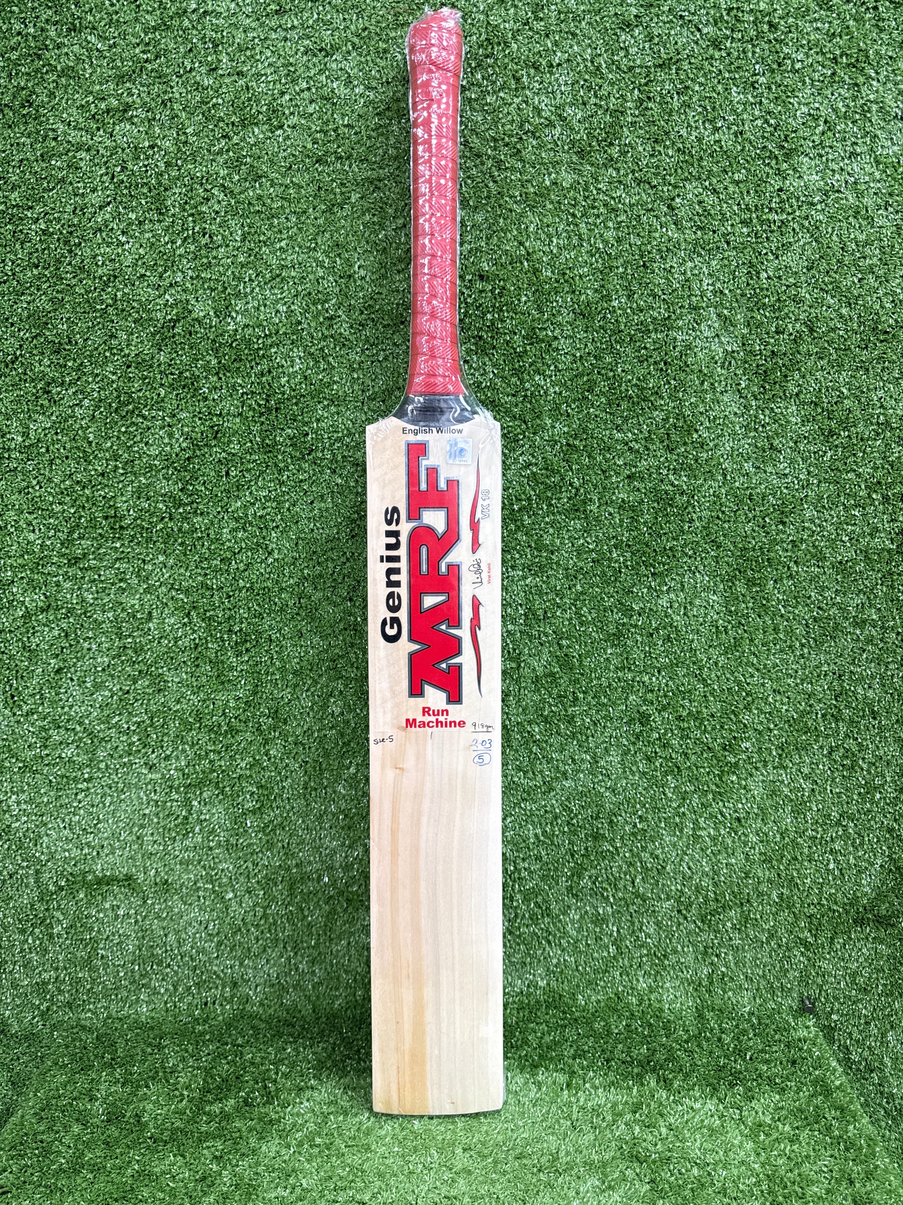 MRF Genius Run Machine Junior/Youth English Willow Cricket Bat - Lightweight & Durable for Cricket Training & Matches - Perfect for Young Players & Beginners