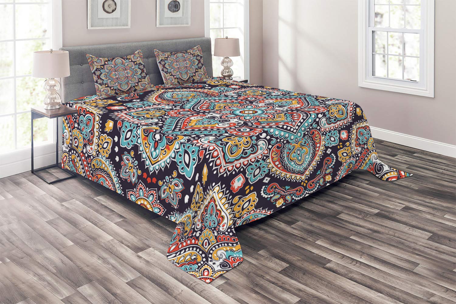 Ambesonne Bohemian Style Ethnic Coverlet Set - King Size 3-Piece Quilted Bedspread with 2 Pillow Shams, Vintage Oriental Inspired Traditional Art Design, Multicolor | Perfect for Boho Chic Bedroom Decor, Guest Room Makeover & Cozy Home Styling
