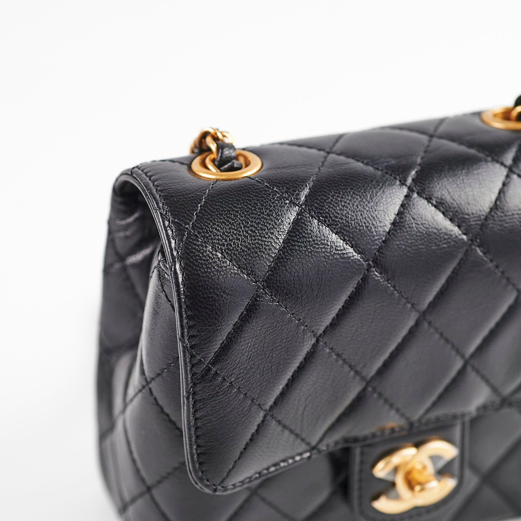 Chanel 2022 Seasonal Square Black Goat Skin Bag with Microchip - Luxury Designer Handbag for Women, Perfect for Evening Parties & Special Occasions