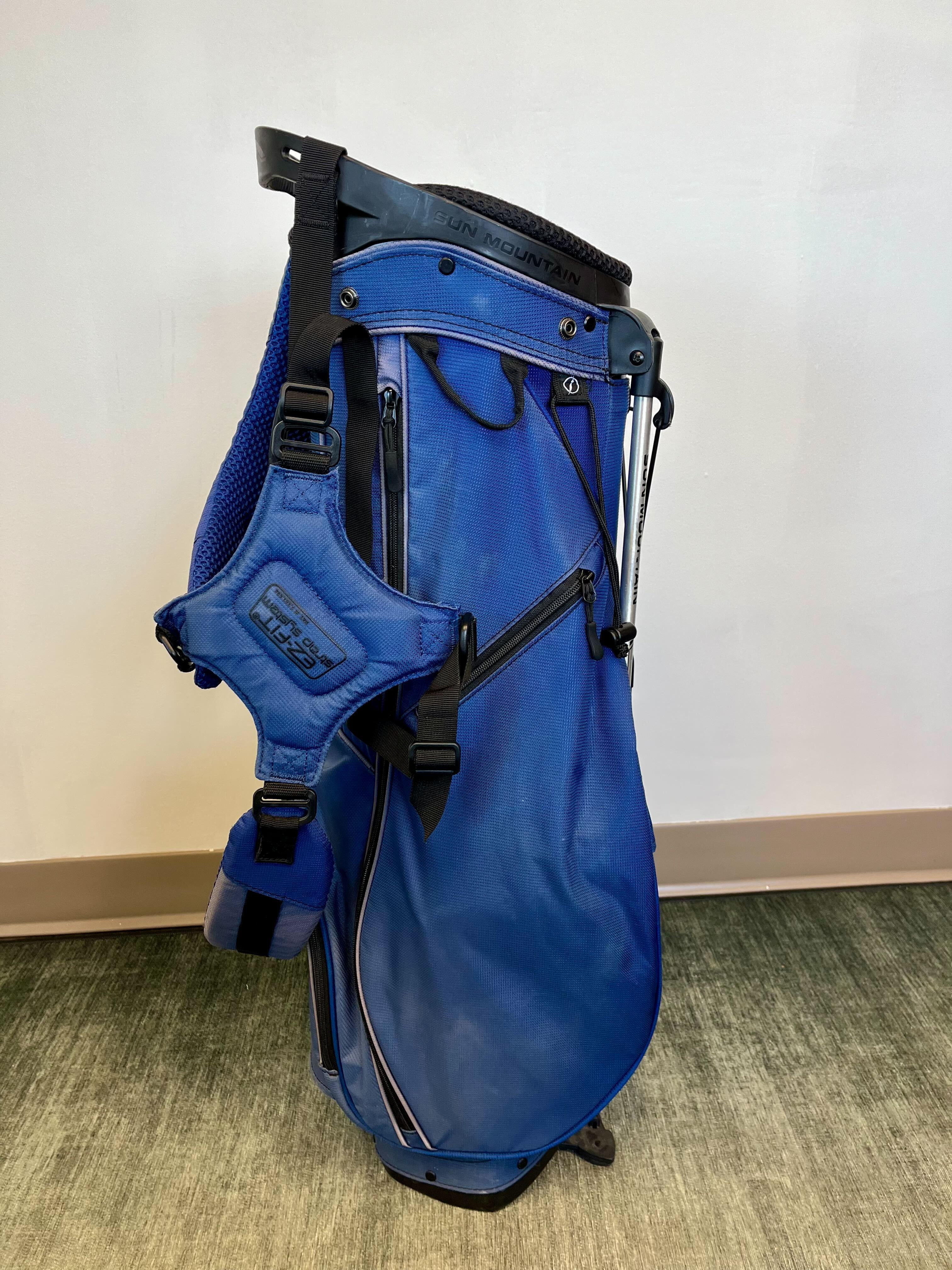 Sun Mountain CCV Logo Golf Carry Bag - Blue 3 Divider/4 Pocket with Adjustable Strap - Perfect for Golf Courses & Driving Range Practice
