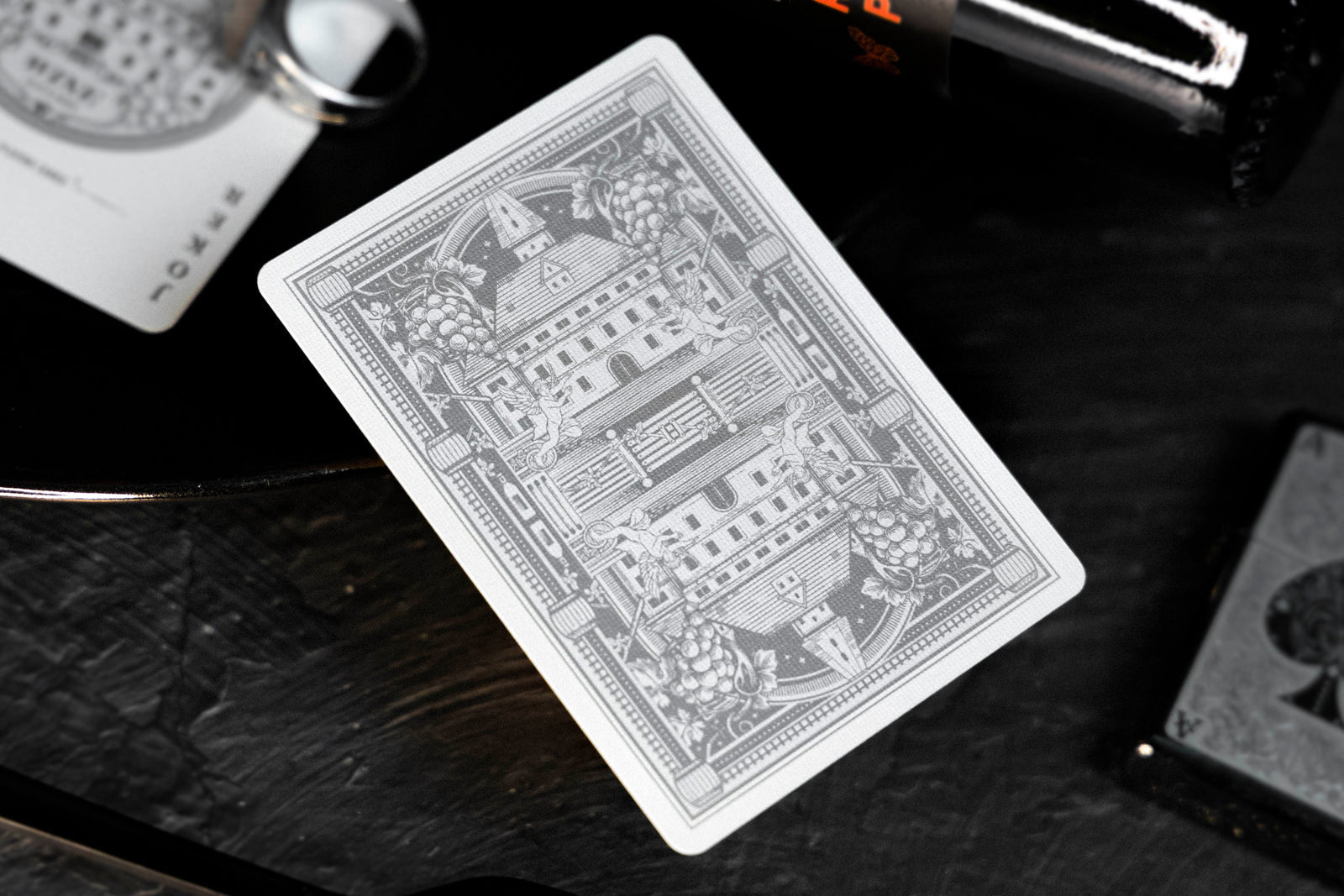 Premium Wine-Themed Playing Cards - Elegant 52 Deck for Poker, Blackjack & Game Nights - Perfect for Wine Lovers & Entertaining Guests