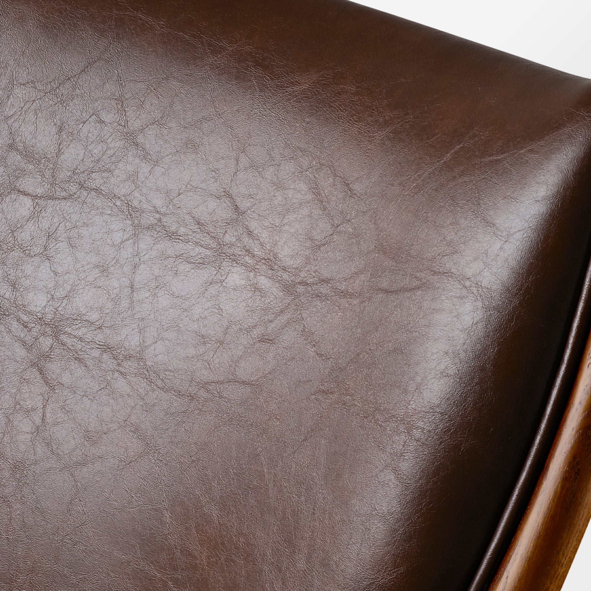 Premium Dakota Microfiber Leather Chieftain Lounge Chair - Brown Faux Leather Recliner for Living Room, Office & Man Cave - Comfortable Modern Accent Chair with Sturdy Metal Base