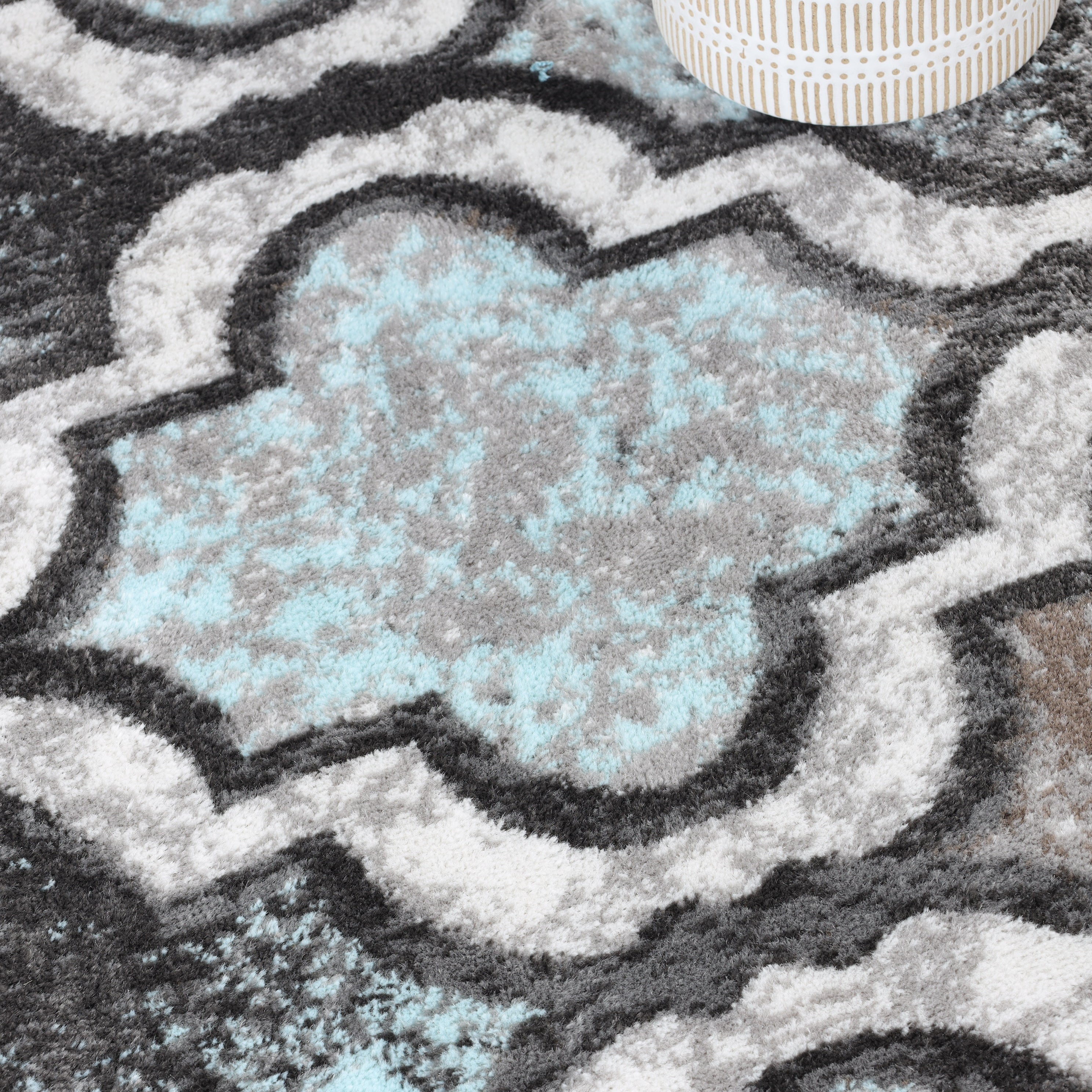Viking Geometric Trellis Indoor Area Rug & Runner - Non-Slip Boho Chic Carpet for Living Room, Bedroom, Hallway - Perfect for Nordic Home Decor & Cozy Spaces