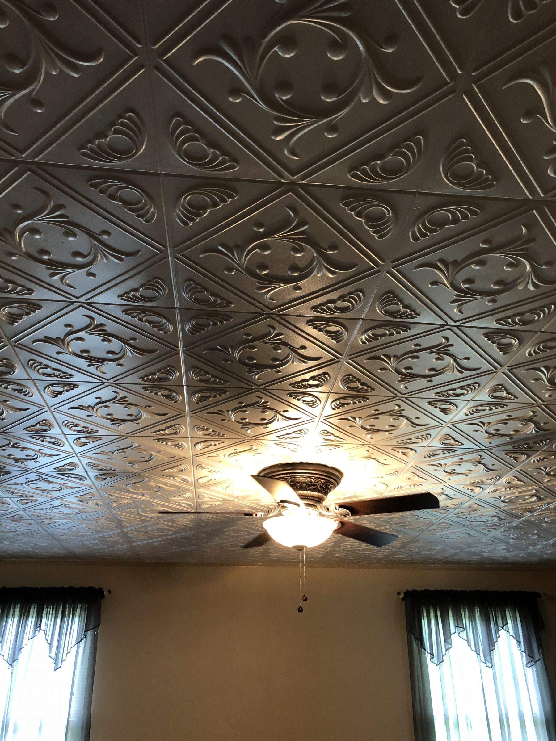 Premium Diamond Wreath Foam Ceiling Tiles - 12