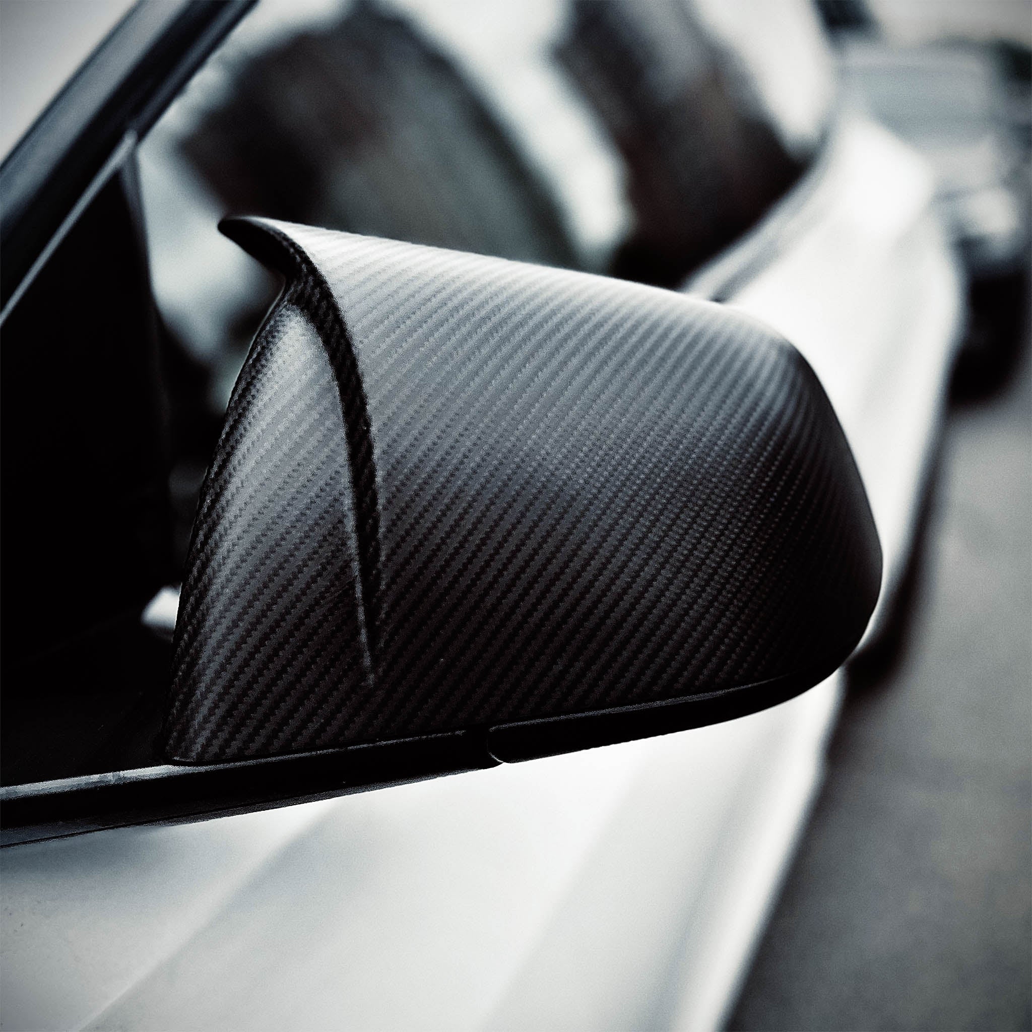 Premium Real Carbon Fiber Mirror Caps for Tesla Model 3/Y & 2024+ Model 3 Highland - Lightweight & Durable Exterior Upgrade for Enhanced Style & Protection (Perfect for Car Enthusiasts & Custom Builds)