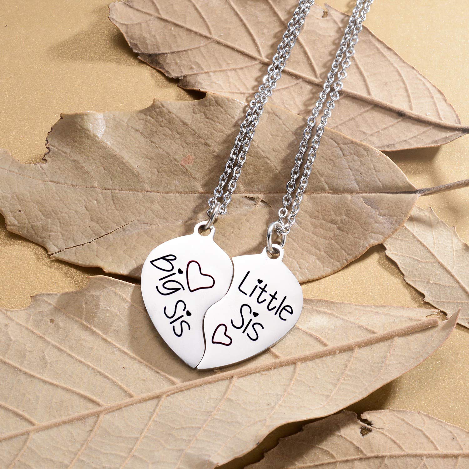 Best Sister Keychain Set - Friendship Necklace for Big Sister & Little Sister - Cute Birthday Jewelry Gift for Women & Girls - Perfect for Christmas, Anniversaries & Matching Sister Gifts
