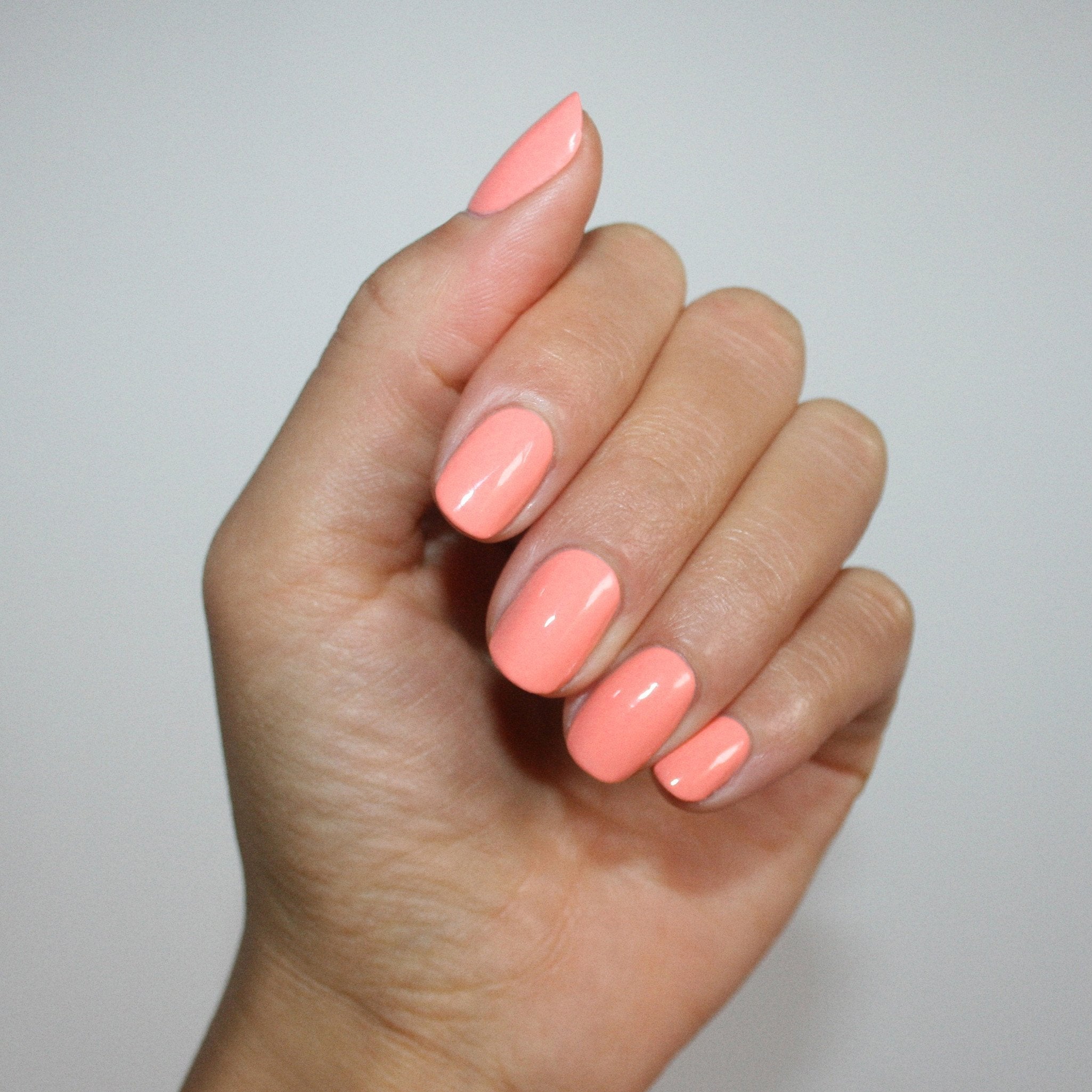CND Rule Breaker Shellac Nail Polish (0.25 oz) - Long-Lasting Gel Polish for Salon-Quality Manicures at Home | Perfect for Nail Art, French Tips & Special Occasions