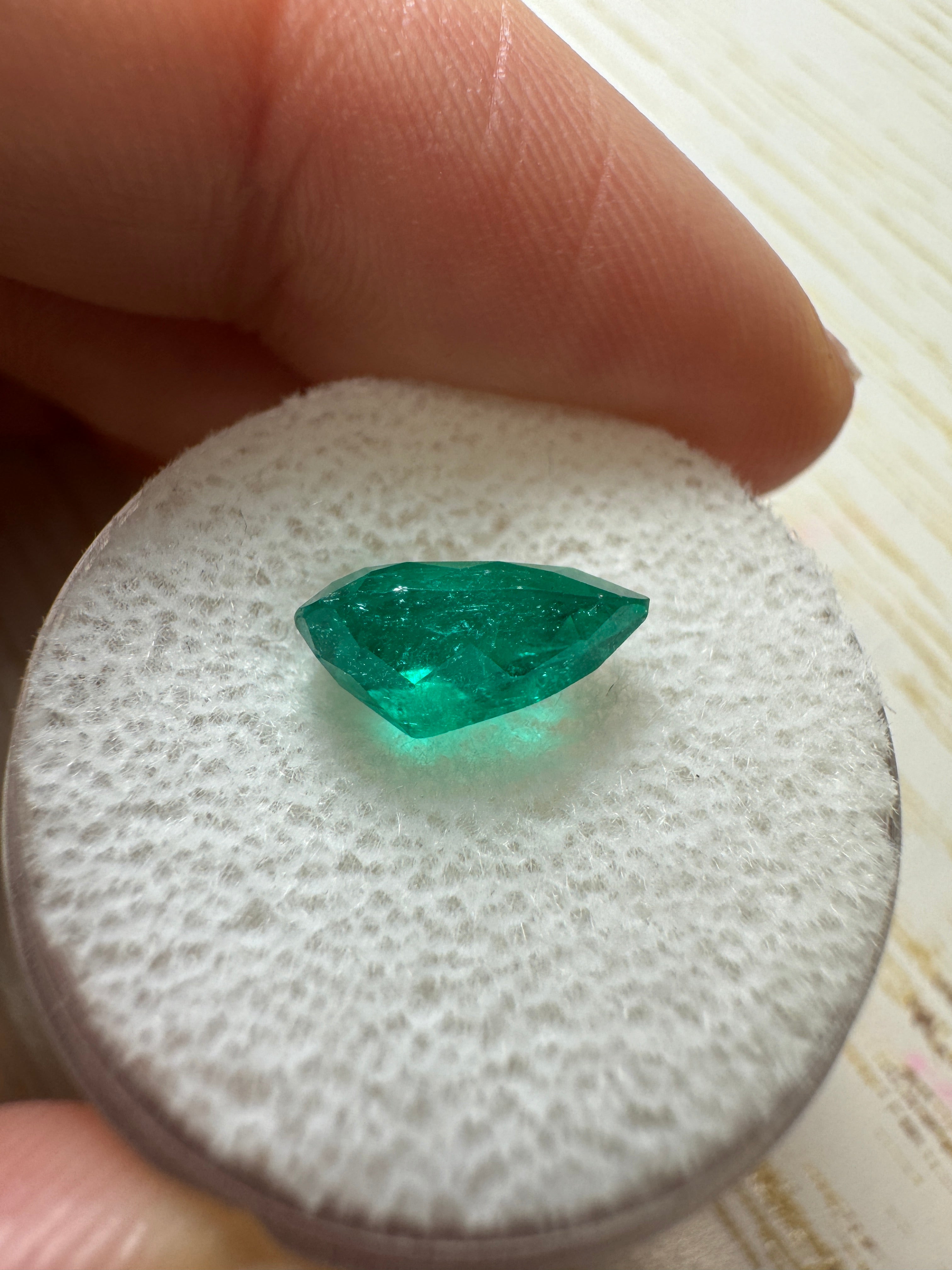 2.03 Carat 11x7.5mm Deep Green Natural Loose Colombian Emerald Pear Cut Gemstone for Jewelry Making, Engagement Rings & Luxury Gifts