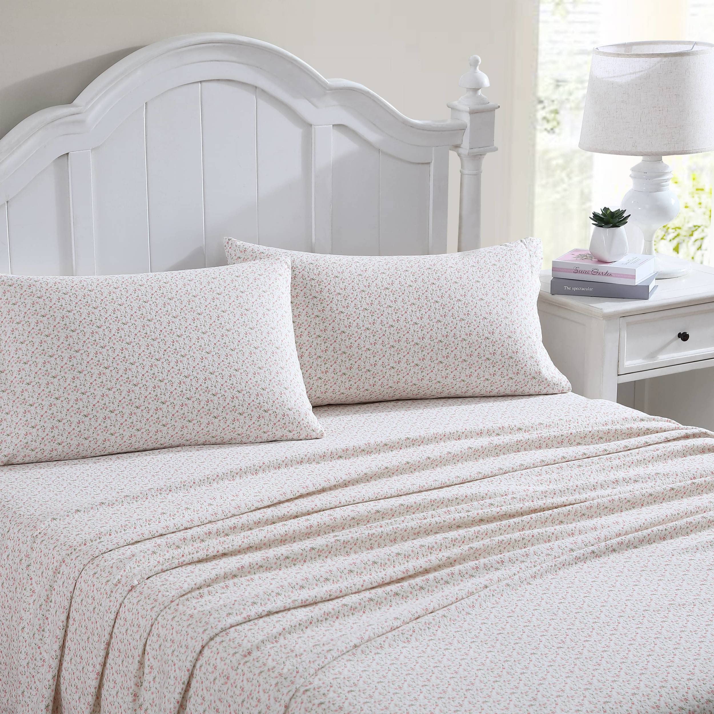 Laura Ashley Home - 4-Piece King Size Cotton Flannel Bedding Set | Ultra Soft Brushed Finish | Evie Pink/Green/White Pattern | Warm & Cozy Winter Sheets for Cold Nights | Perfect for Master Bedroom & Guest Room Comfort