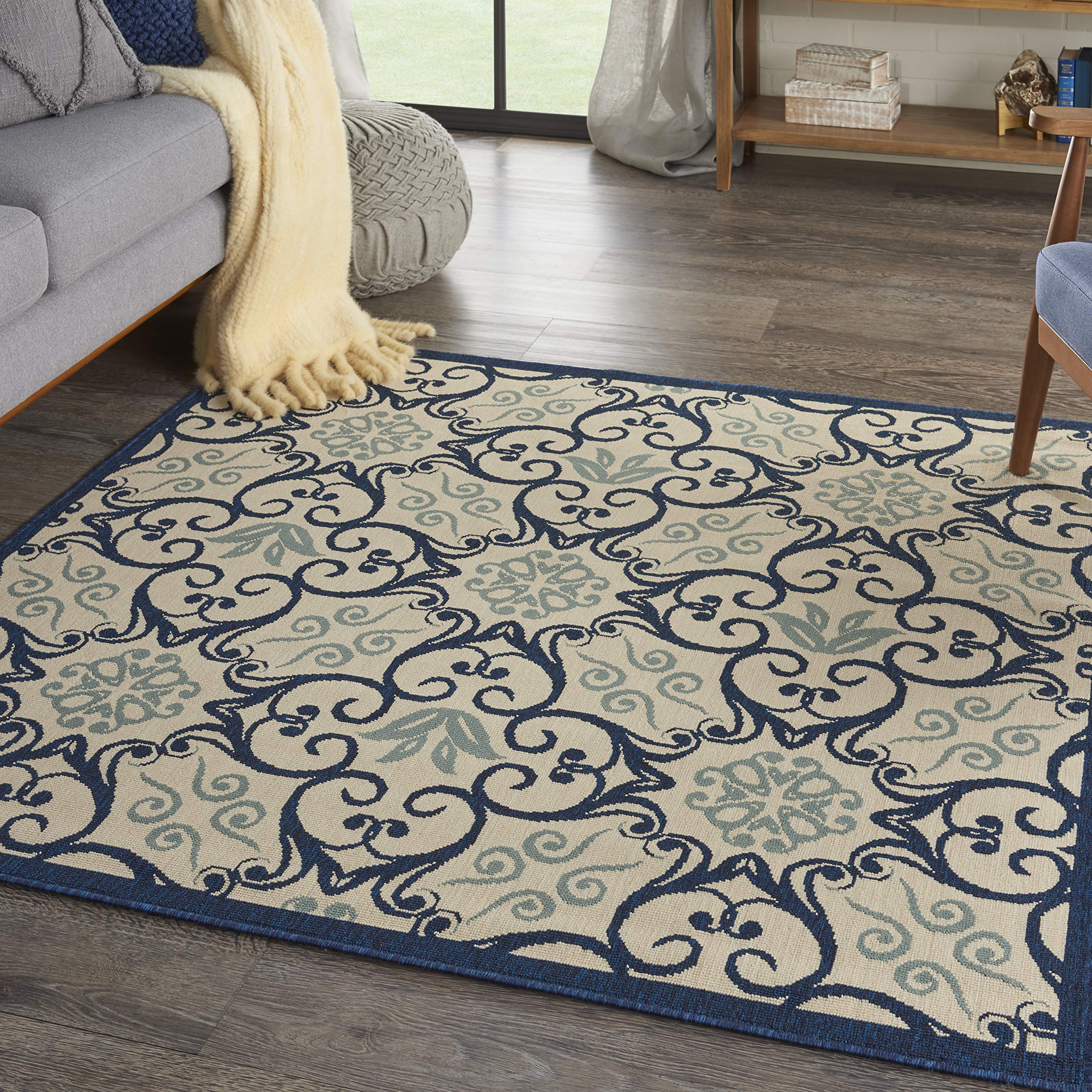 Nourison Caribbean Ivory/Navy 5'3