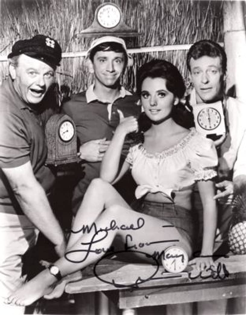 Spot Dog Dawn Wells - 24x36 Vintage Poster Print (IDP #PDI757776) - Perfect for Home Decor, Office Wall Art & Movie Memorabilia Collection