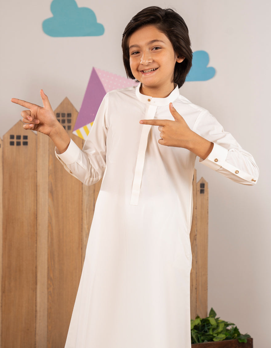 Blended Off White Jubba by J. Junaid Jamshed | Premium Islamic Prayer Dress for Men | Perfect for Eid, Friday Prayers & Religious Ceremonies