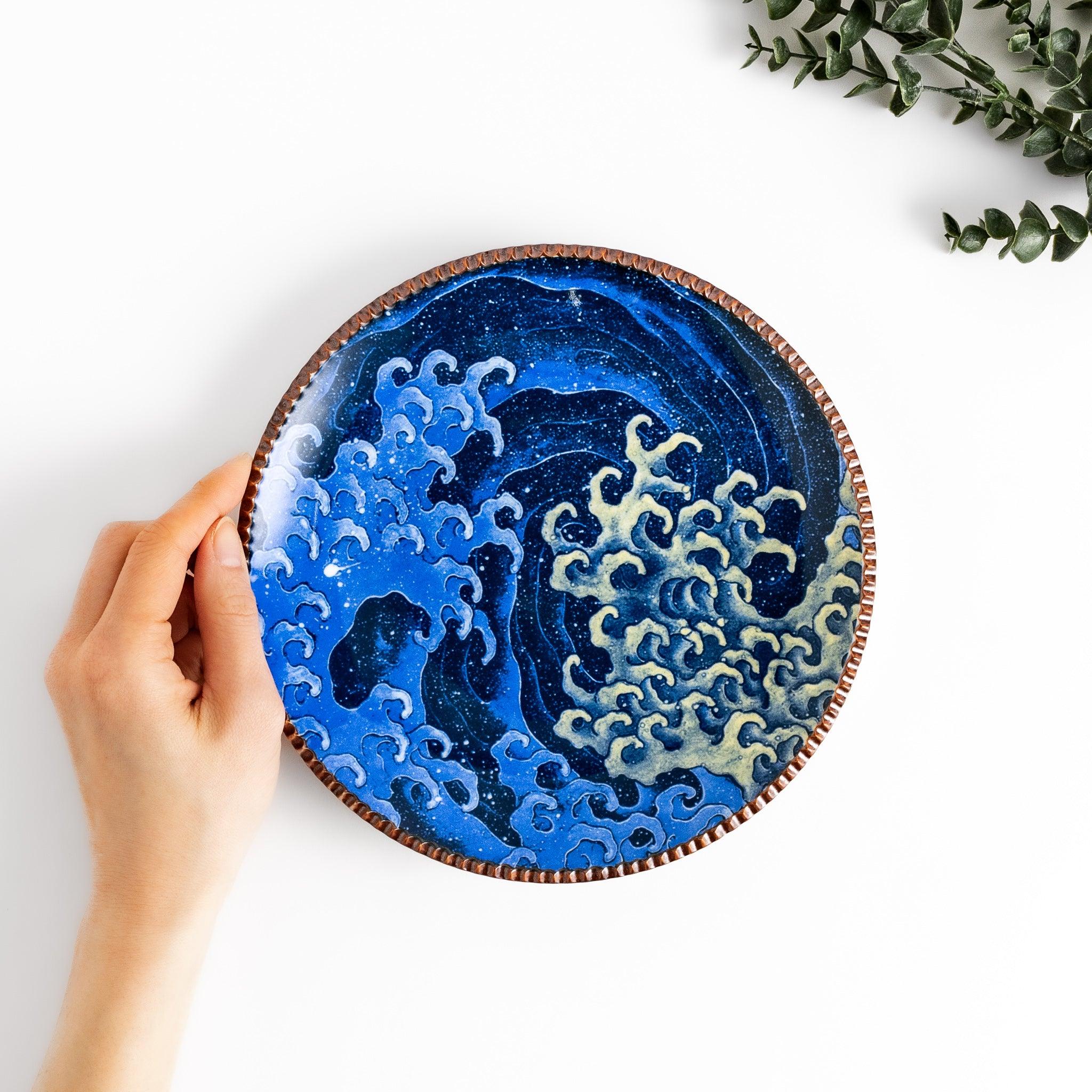 Hokusai Roaring Waves Salad Plate - Japanese Wave Design Ceramic Appetizer Dish for Sushi, Desserts & Party Serving - Perfect for Home Dining, Entertaining & Gift Giving