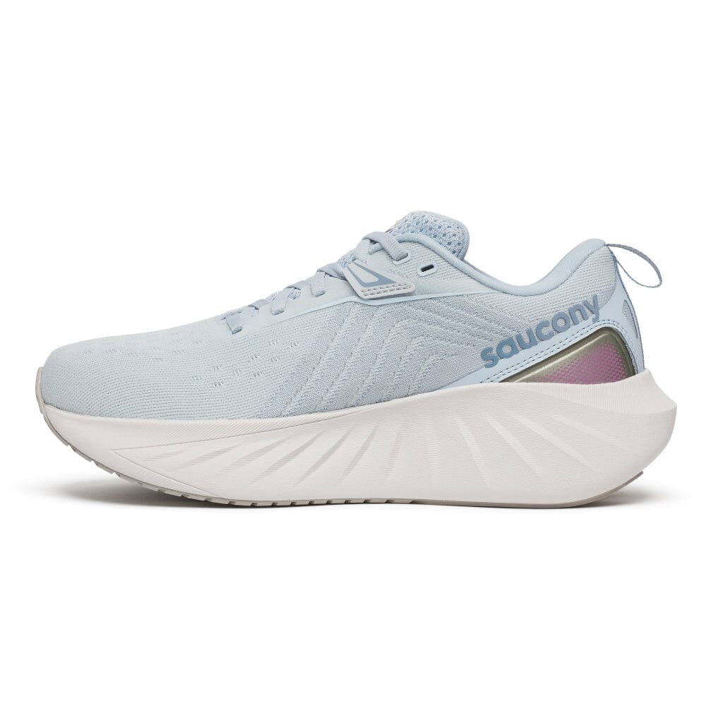 Saucony Women's Triumph 22 Running Shoes - Lightweight Cushioned for Long Distance & Marathon Training - Perfect for Road Running, Gym Workouts & Daily Jogging