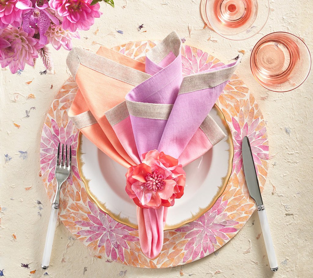 Premium Floral Placemats Set of 4 - Waterproof Washable Table Mats for Dining Room Decor, Kitchen Table Setting, and Party Dinnerware - Perfect for Home, Restaurant, and Outdoor Entertaining