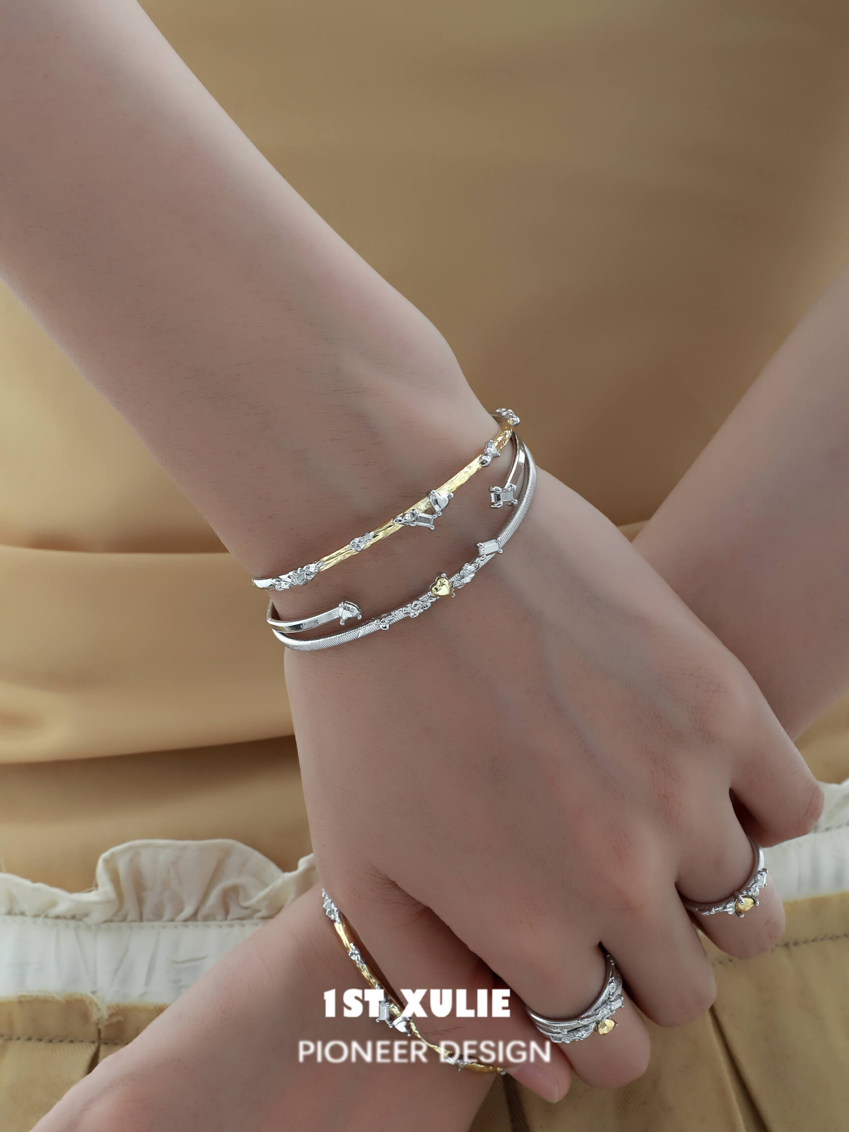 18K Gold Plated Heart Bracelet for Women - Romantic Love Bangle Gift for Her - Perfect for Valentine's Day, Anniversary & Special Occasions