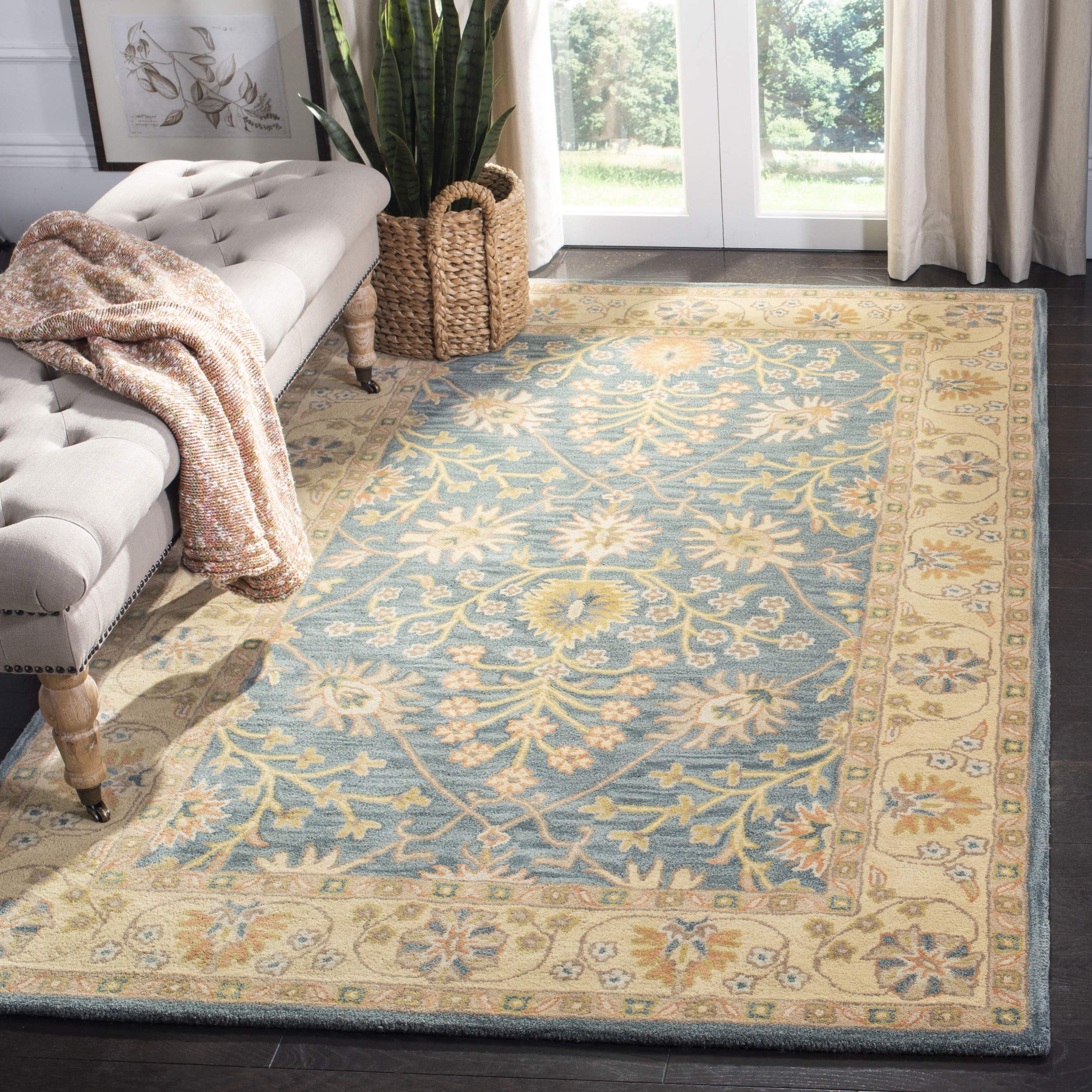 SAFAVIEH Classic Collection Handmade Traditional Oriental Wool Area Rug - 8' x 10', Blue & Light Gold, Durable for High Traffic Areas | Perfect for Living Room, Bedroom, Dining Room & Home Decor (CL936A)