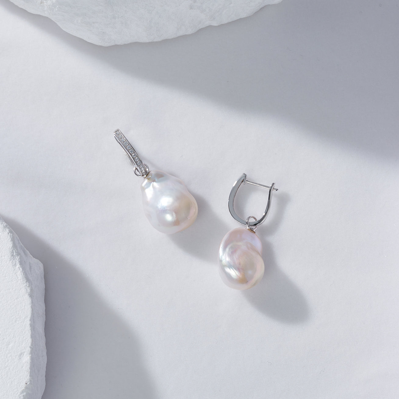 18K Gold Baroque Pearl Earrings for Women - Elegant Vintage Style Pearl Jewelry Gift for Wedding, Party & Special Occasions