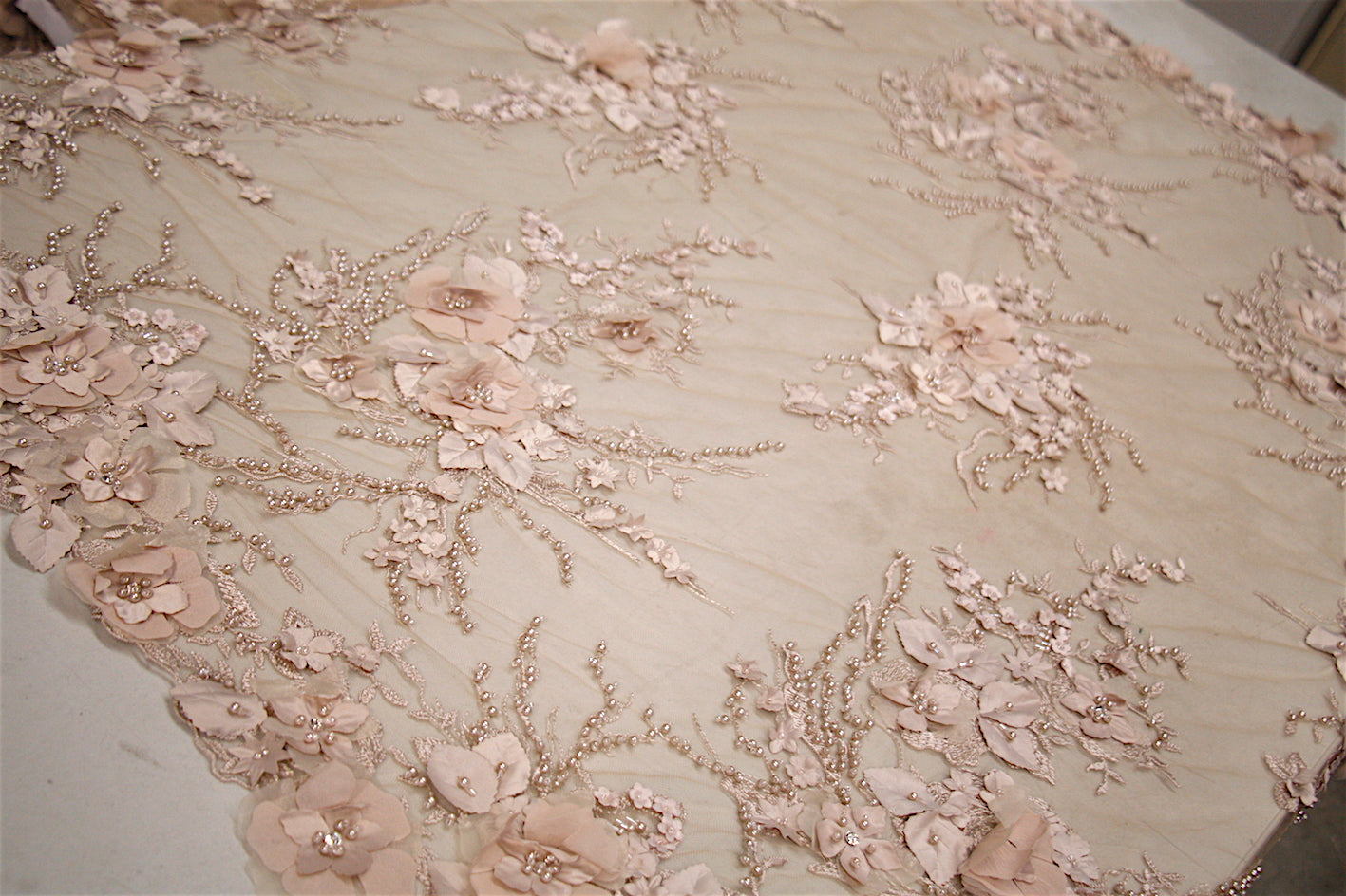 Aurora Sand - Natural Decorative Sand for DIY Crafts, Home Decor, Zen Gardens & Sensory Play - Perfect for Kids Activities, Vase Filler, and Art Projects