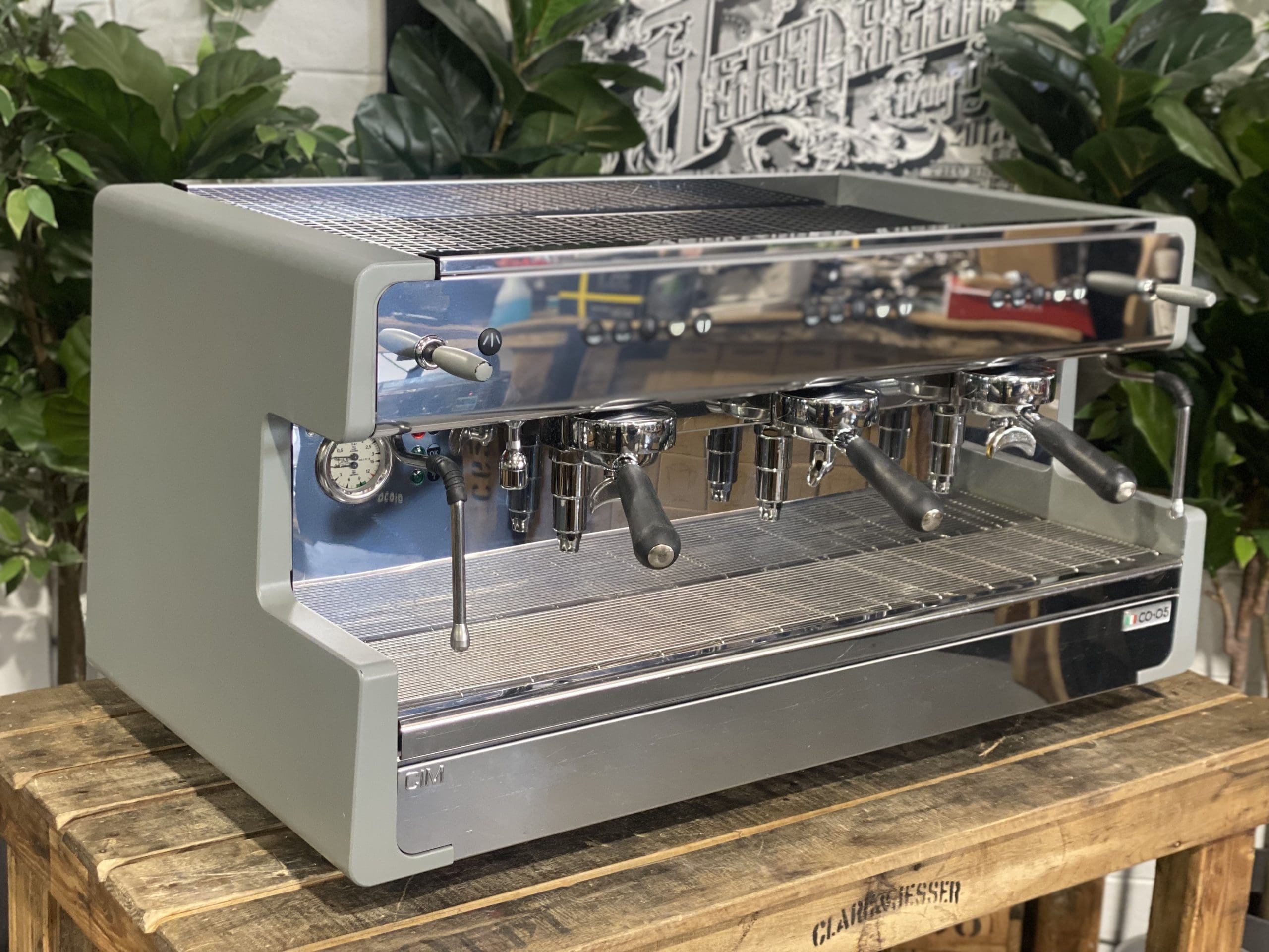 CIME CO 05 3 Group Commercial Espresso Machine - Professional Grey Coffee Maker for Cafes, Restaurants & Offices - Perfect for High Volume Brewing & Barista Use