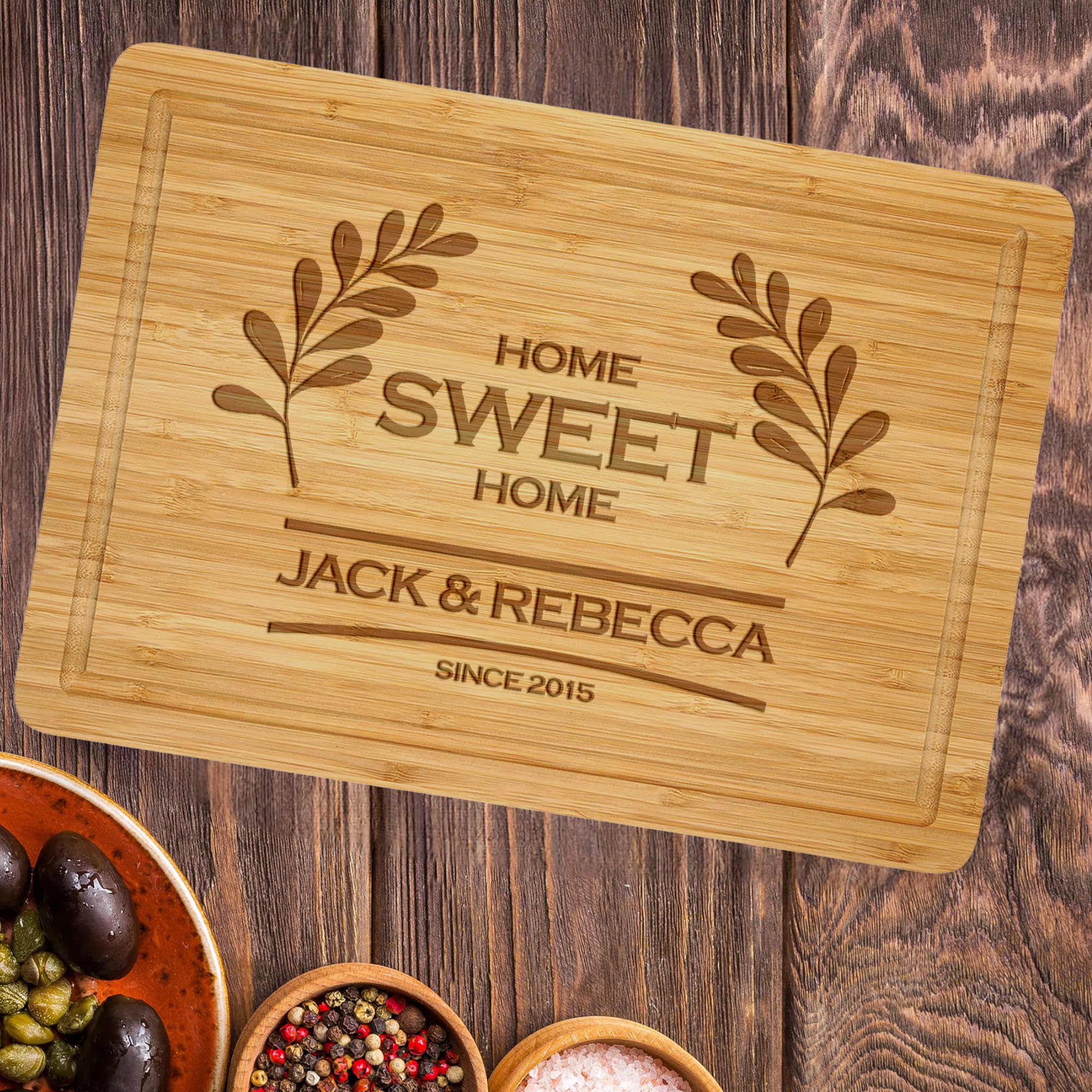 Personalized Engraved Cutting Board for Cooks - Custom Housewarming Gift for New Homeowners, Couples & Friends - Unique Anniversary & Mother's Day Present - Perfect for Kitchen Decor, Cooking Enthusiasts & Special Occasions
