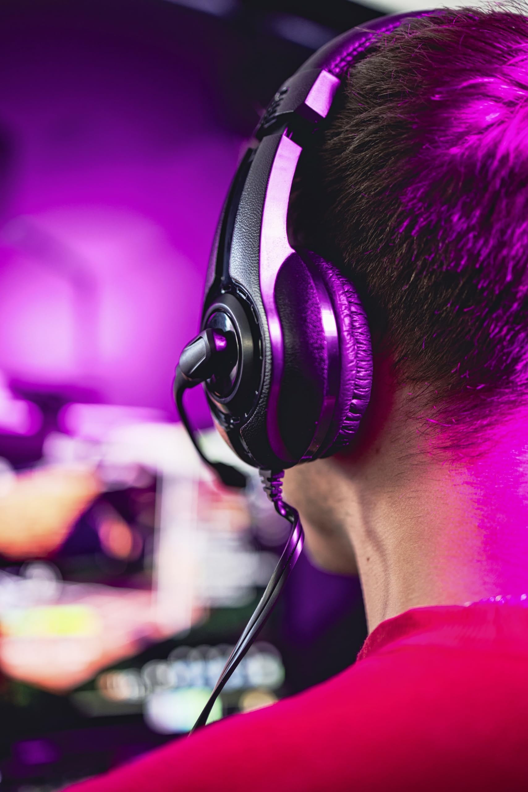 Speedlink LEGATOS Wired Gaming Headset with Microphone - Lightweight PC Headphones for PS5, PS4, Xbox & Switch | 3.5mm Jack & Y-Adapter Included | Perfect for Competitive Gaming & Online Chat (Black)