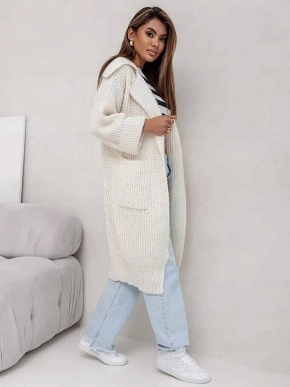 Women's Stylish Pocketed Collared Neck Drop Shoulder Cardigan Sweater - Perfect for Office Wear, Casual Outfits & Fall Layering