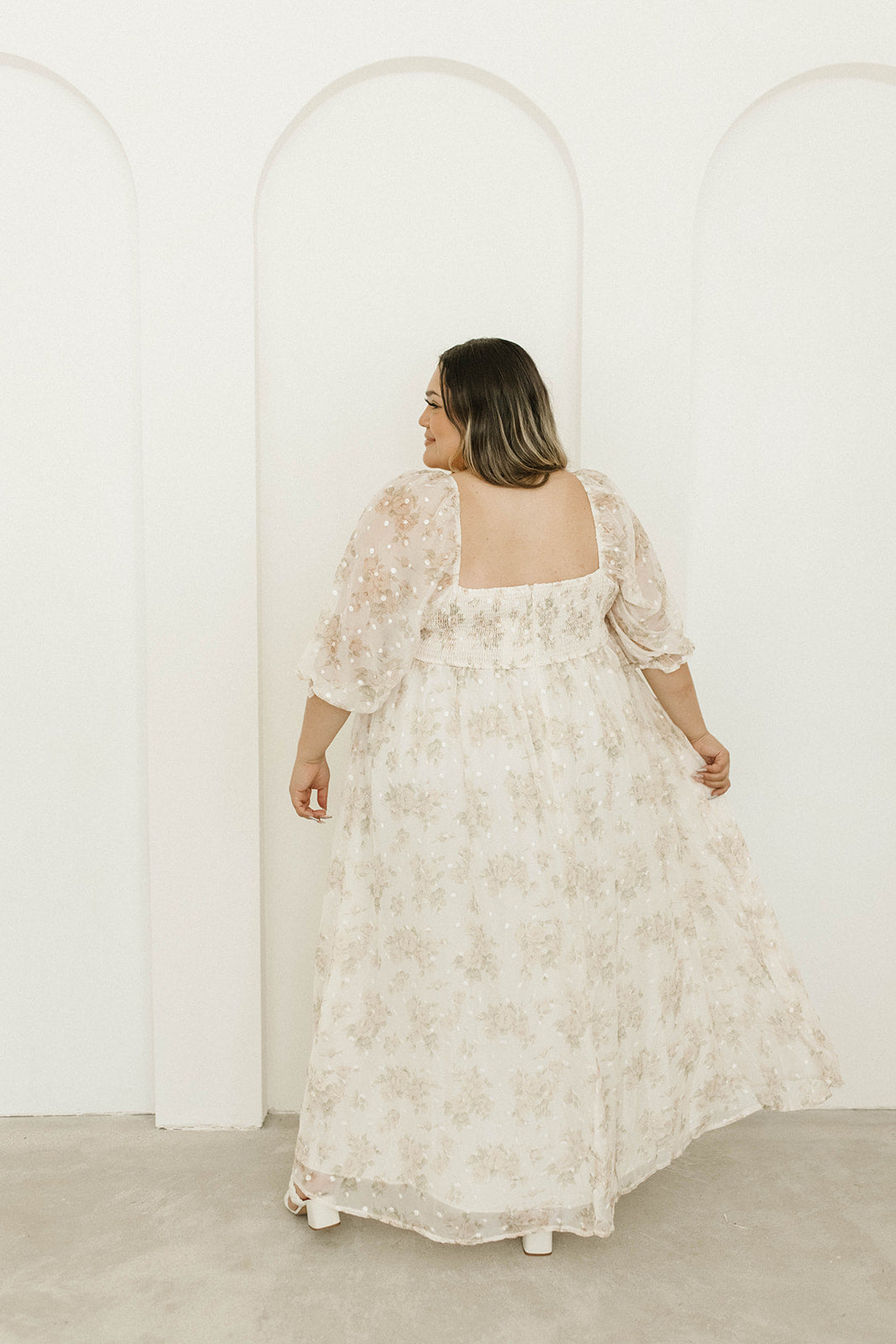 Elegant Cream Floral Maxi Dress with Smocking - Bump Friendly Maternity & Inclusive Sizing (S-3XL) for Women | Perfect for Weddings, Beach Vacations & Summer Parties