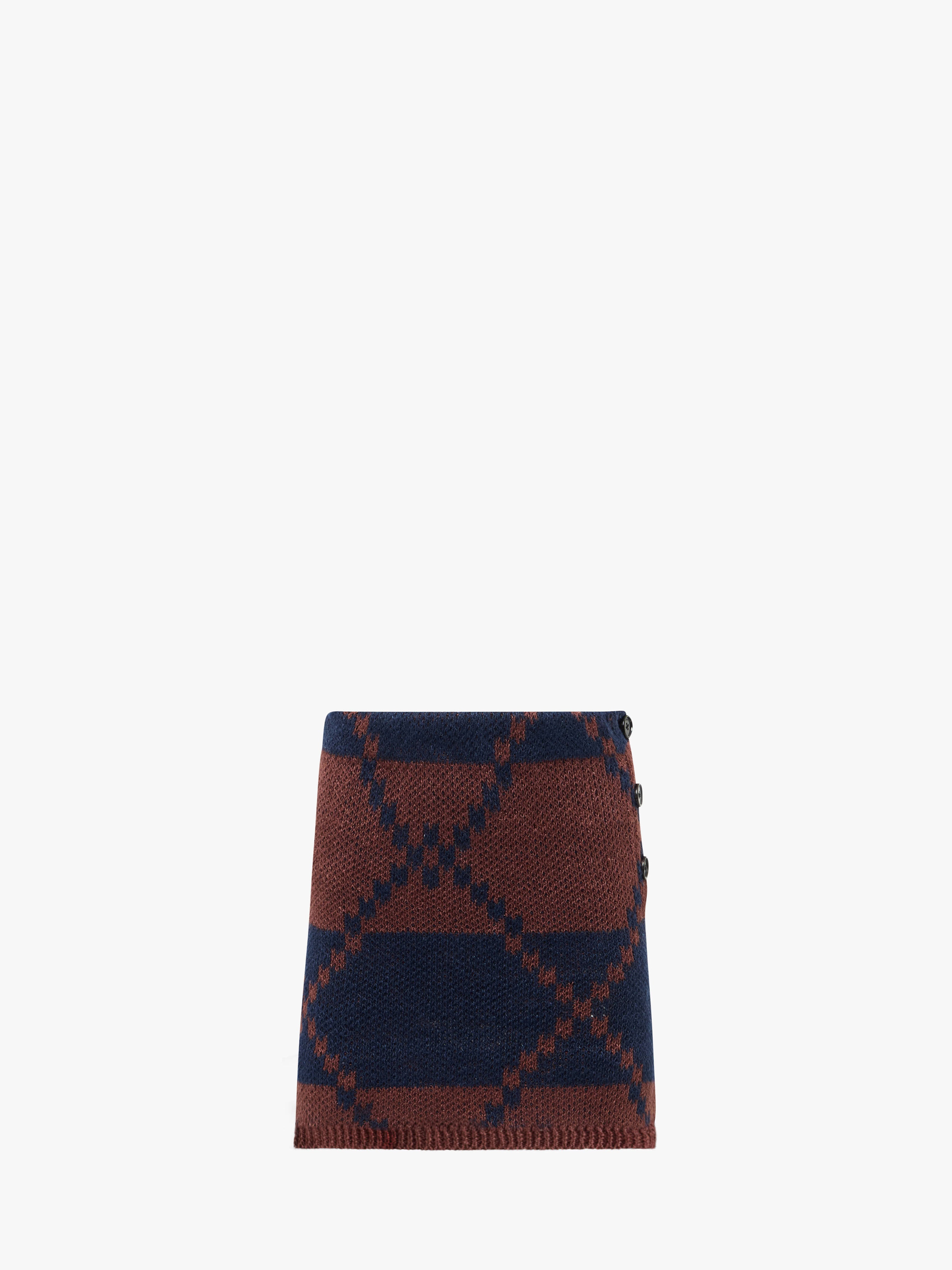 NAVY/CHESTNUT
