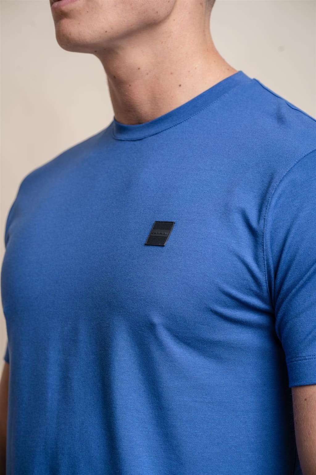 Cavani Men's Electric Bogart Short Sleeve T-Shirt - Comfortable Casual Tee for Everyday Wear, Gym, and Outdoor Activities