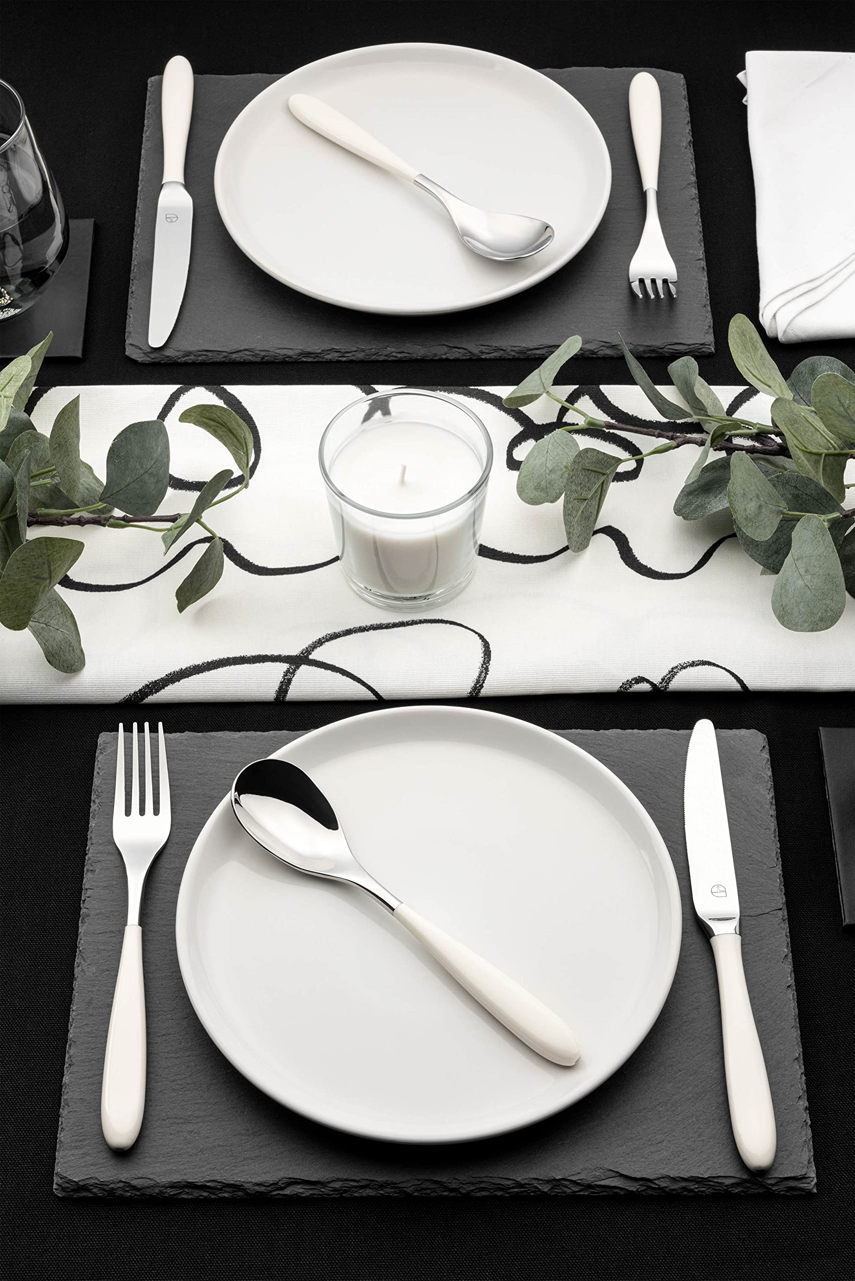 Rockingham Forge Stainless Steel Dessert Knives Set of 2 - Elegant White Handle - Perfect for Cake, Pastry & Dessert Serving - Wedding, Party & Afternoon Tea Cutlery