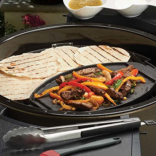 Broil King KA5542 Cast Iron Griddle for Gas Grill - Heavy Duty BBQ Cooking Surface - Perfect for Burgers, Steaks & Pancakes - Outdoor & Indoor Use