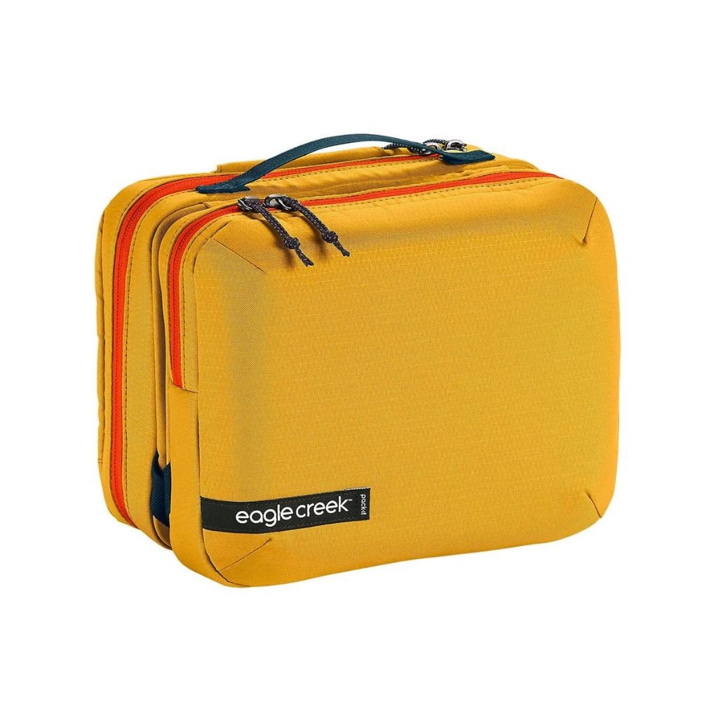 Eagle Creek PACK IT™ REVEAL Tri-Fold Toiletry Kit - Water-Resistant Travel Organizer for Toiletries & Cosmetics (Sahara Yellow) - Perfect for Air Travel, Camping & Gym Essentials