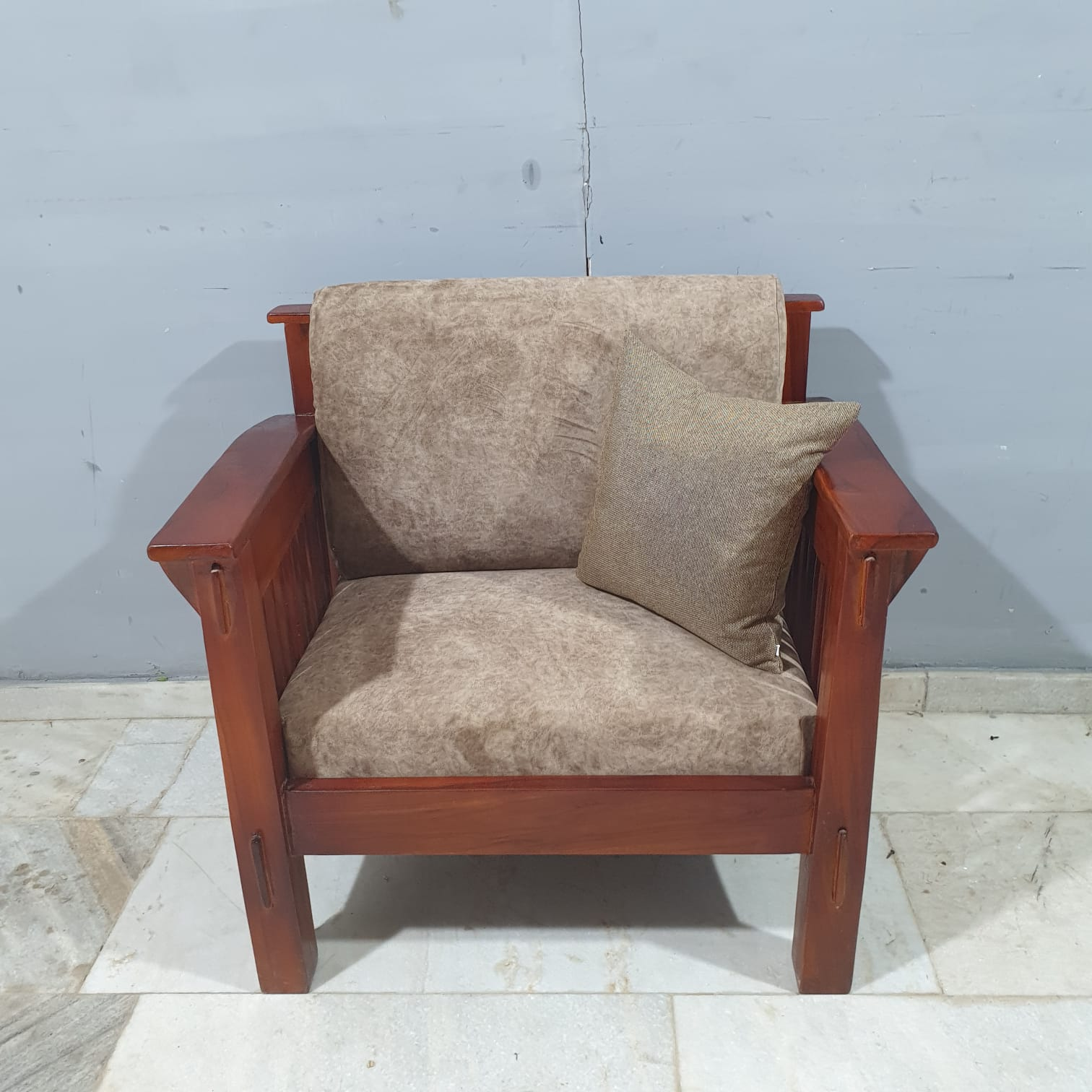 Handmade Carved Indian Teak Wood 5-Piece Sofa Set - Luxury Living Room Furniture for Home Decor & Interior Design